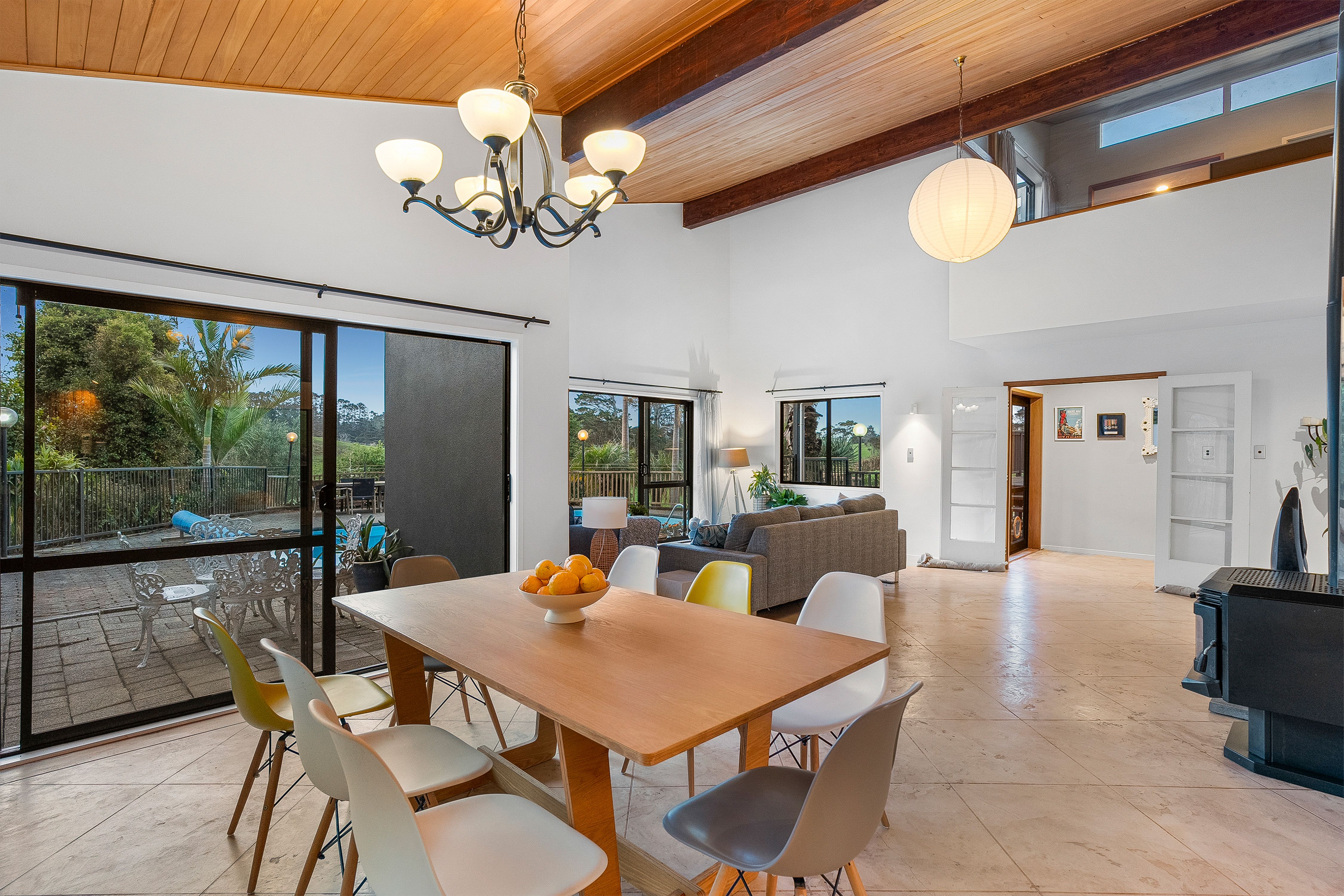 197 Forest Hill Road, Waiatarua, Waitakere City