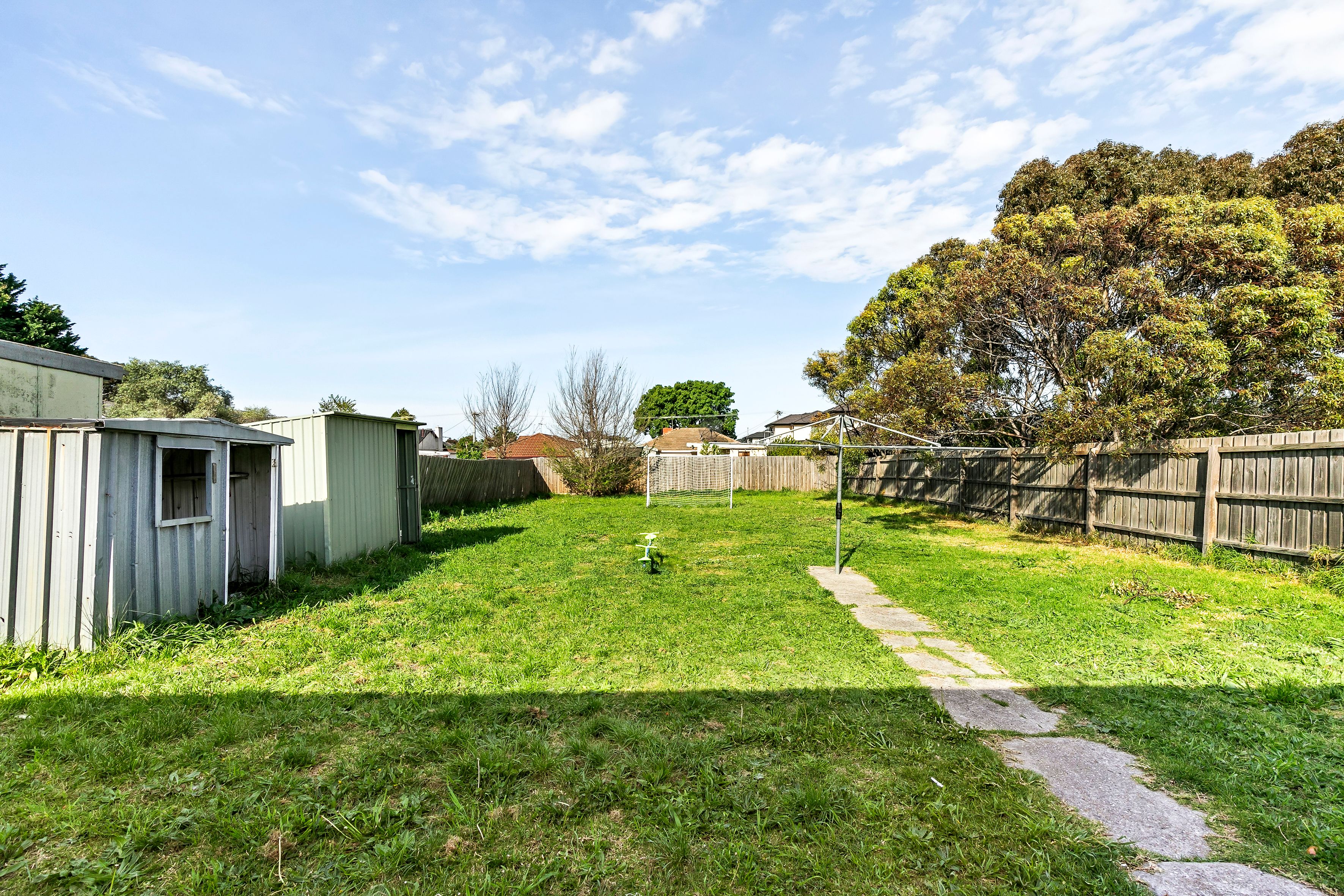 28 Walsh Street — photo 6 of 6