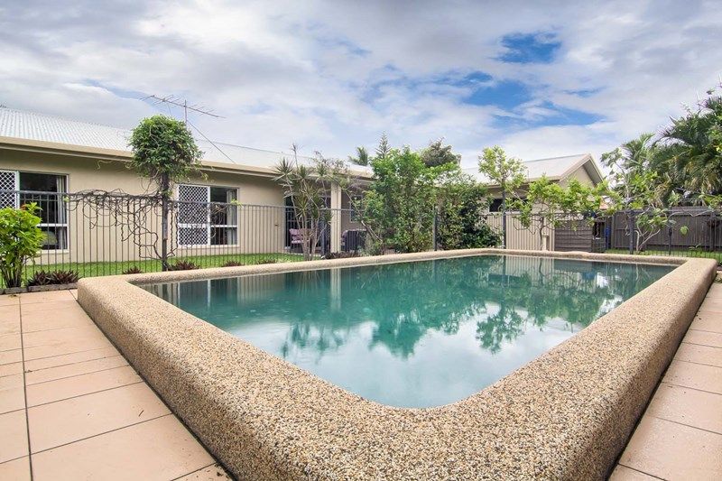 3 Castaways Close, Kewarra Beach, QLD 4879