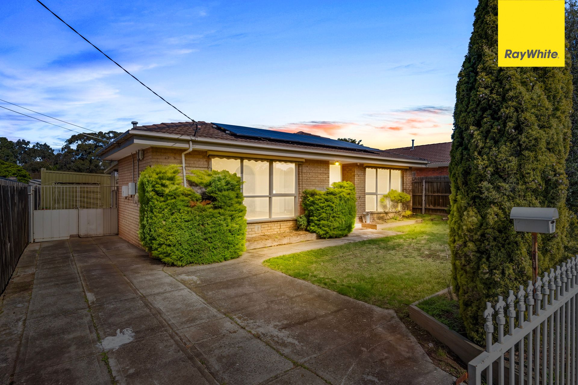 55 Centenary Avenue — photo from Ray White Melton