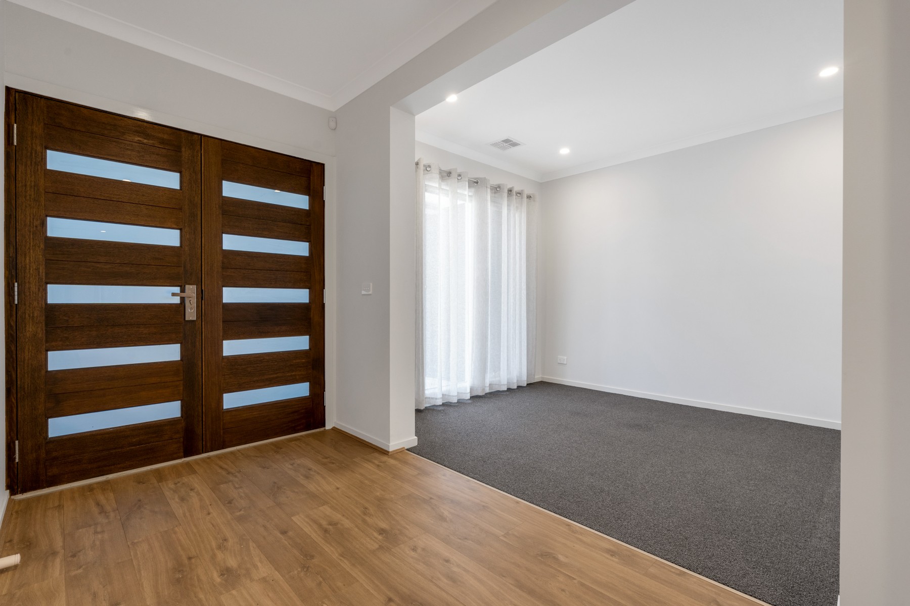 44 Edara Circuit, Greenvale, VIC 3059