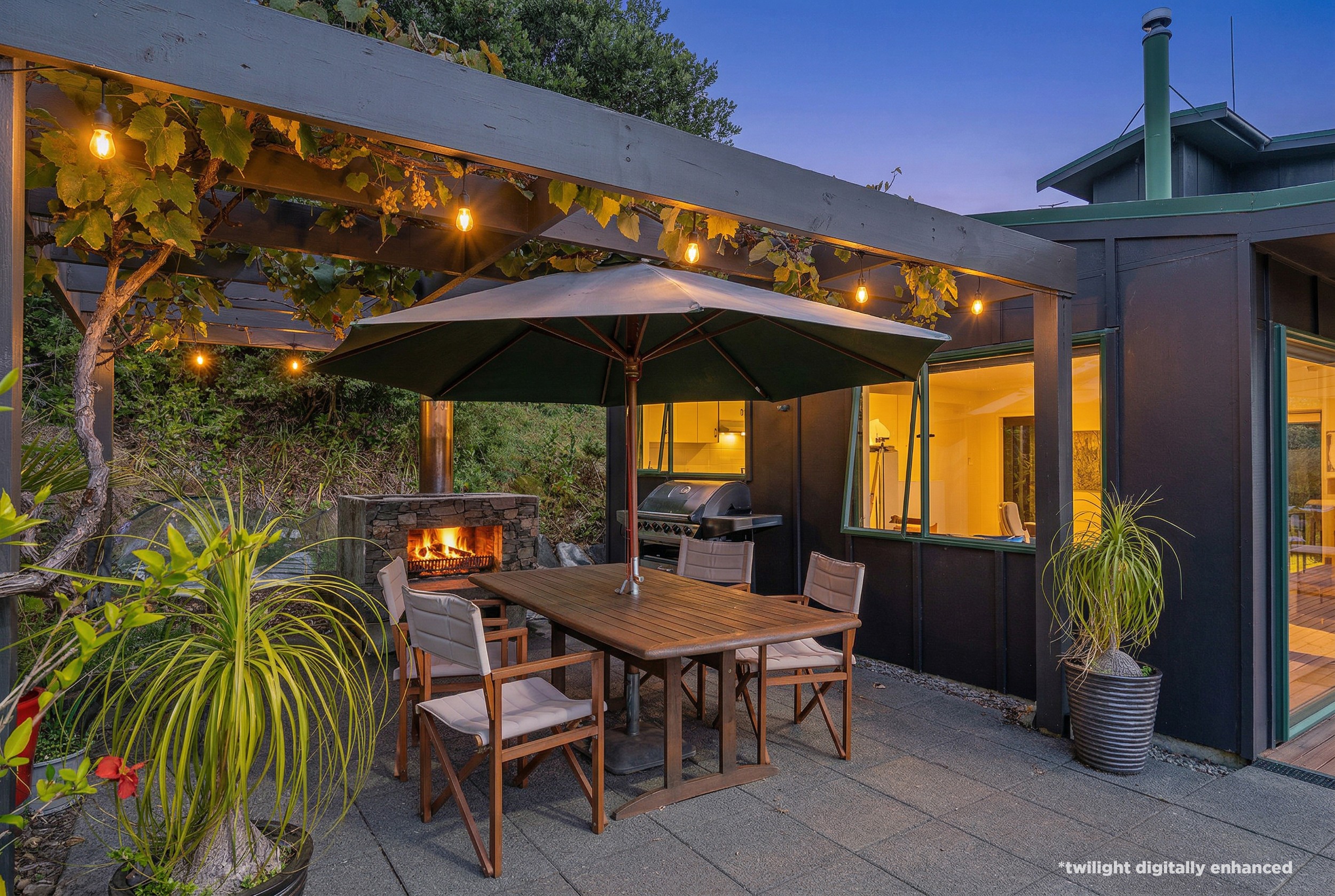 100 Kaipapaka Row, Te Rerenga, Thames Coromandel District