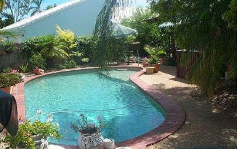 11 Longboat Place, Biggera Waters, QLD 4216
