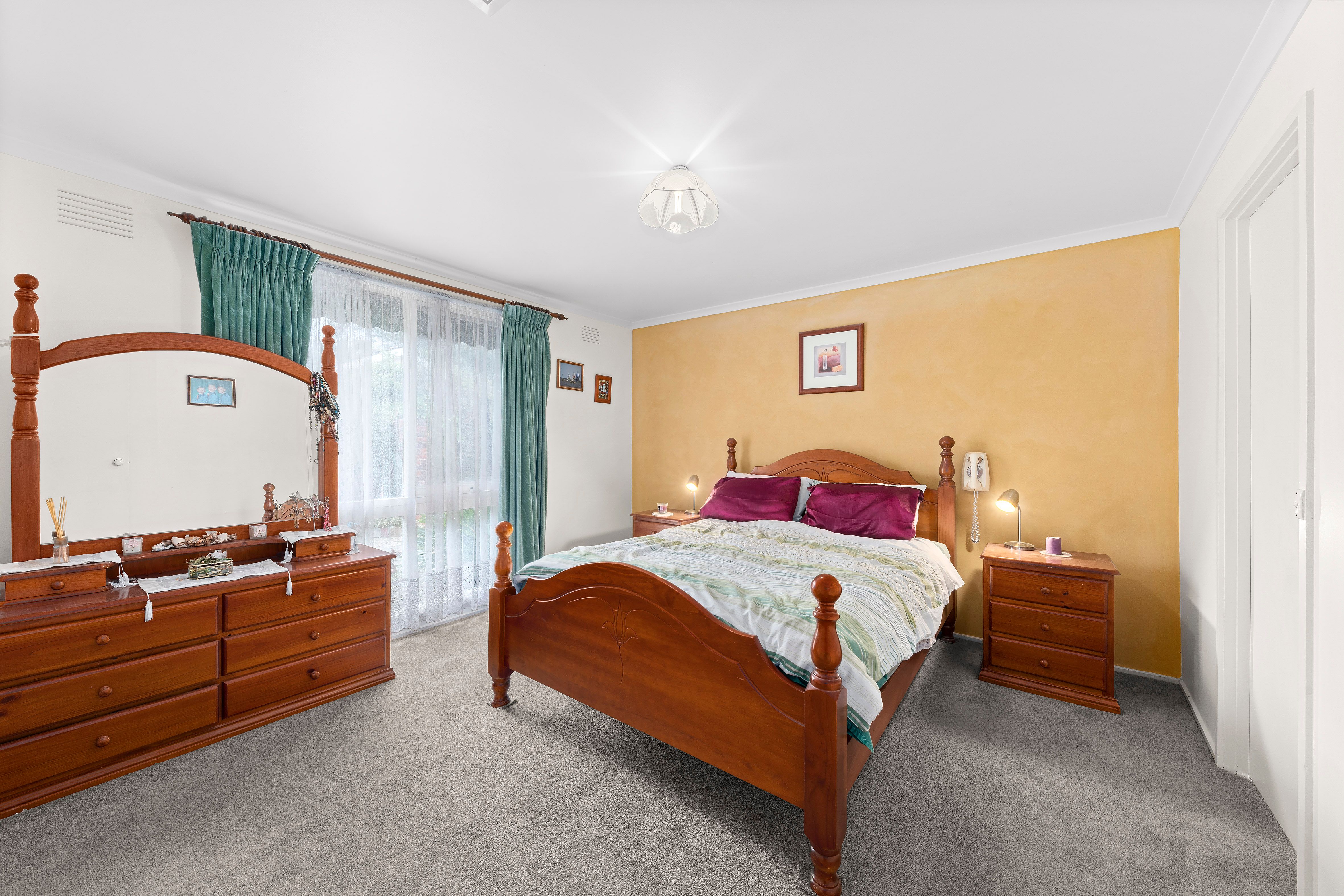 18 Piccadilly Avenue, Wantirna South, VIC 3152