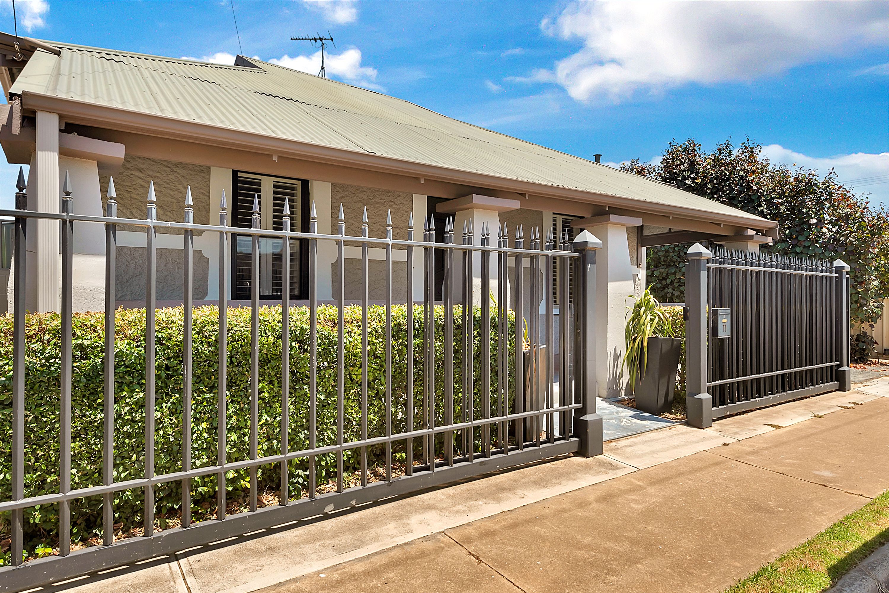 11 Spring Street, Beverley SA 5009