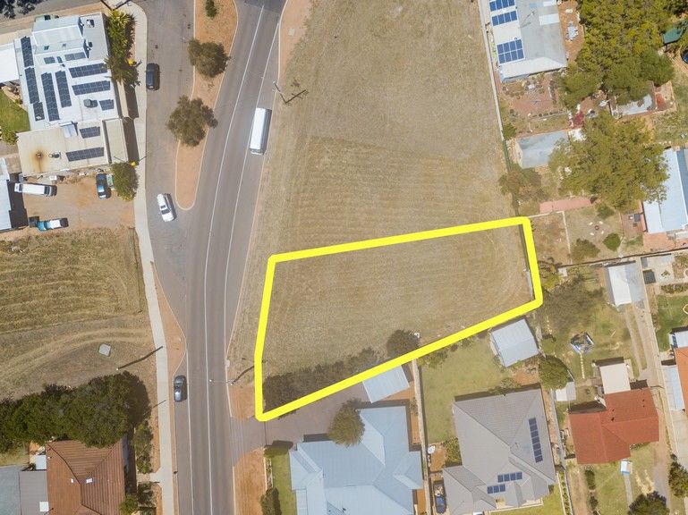 27 Waldeck Street, Dongara, WA 6525