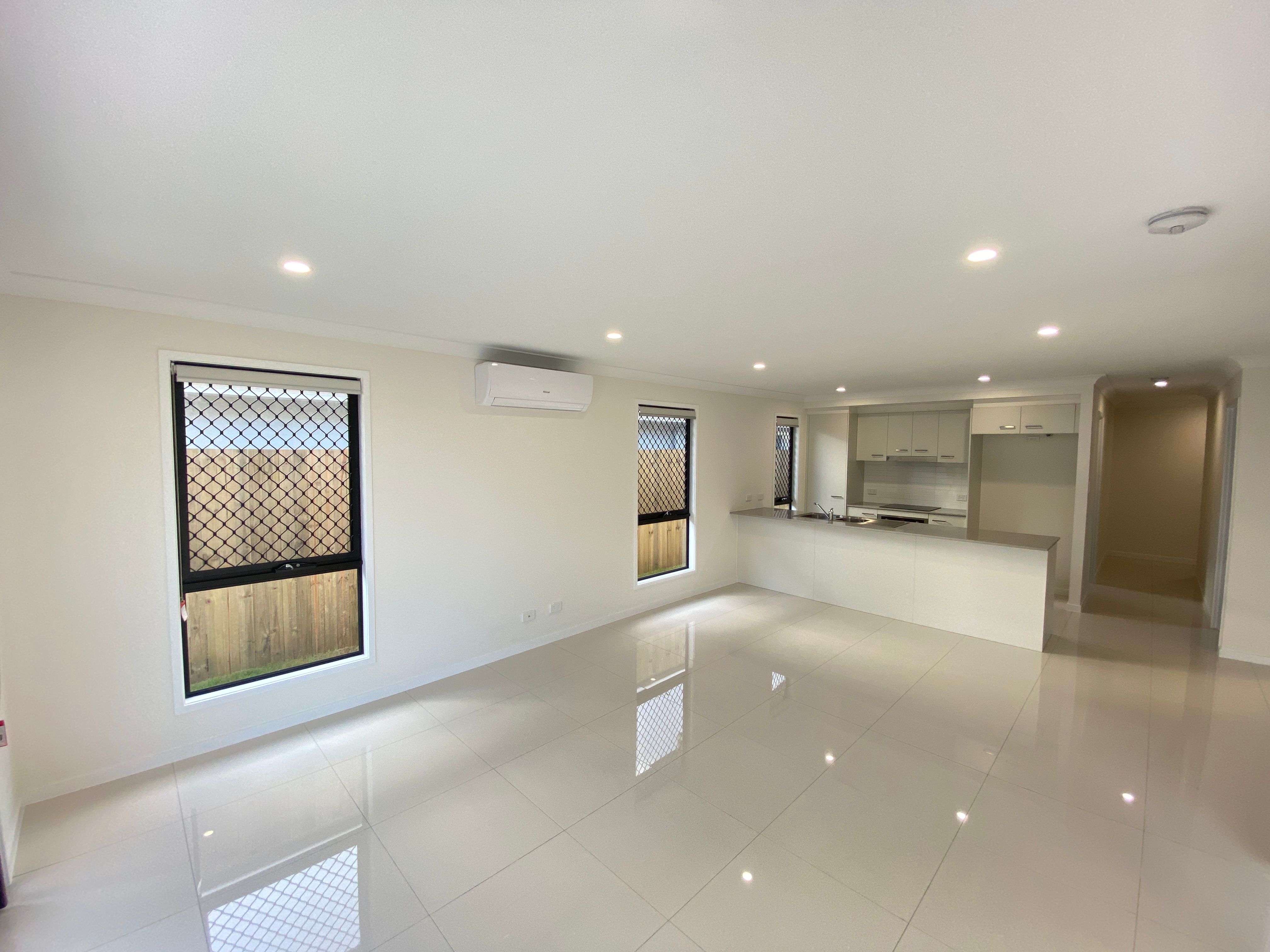 127 Fairbourne Terrace, Pimpama, QLD 4209