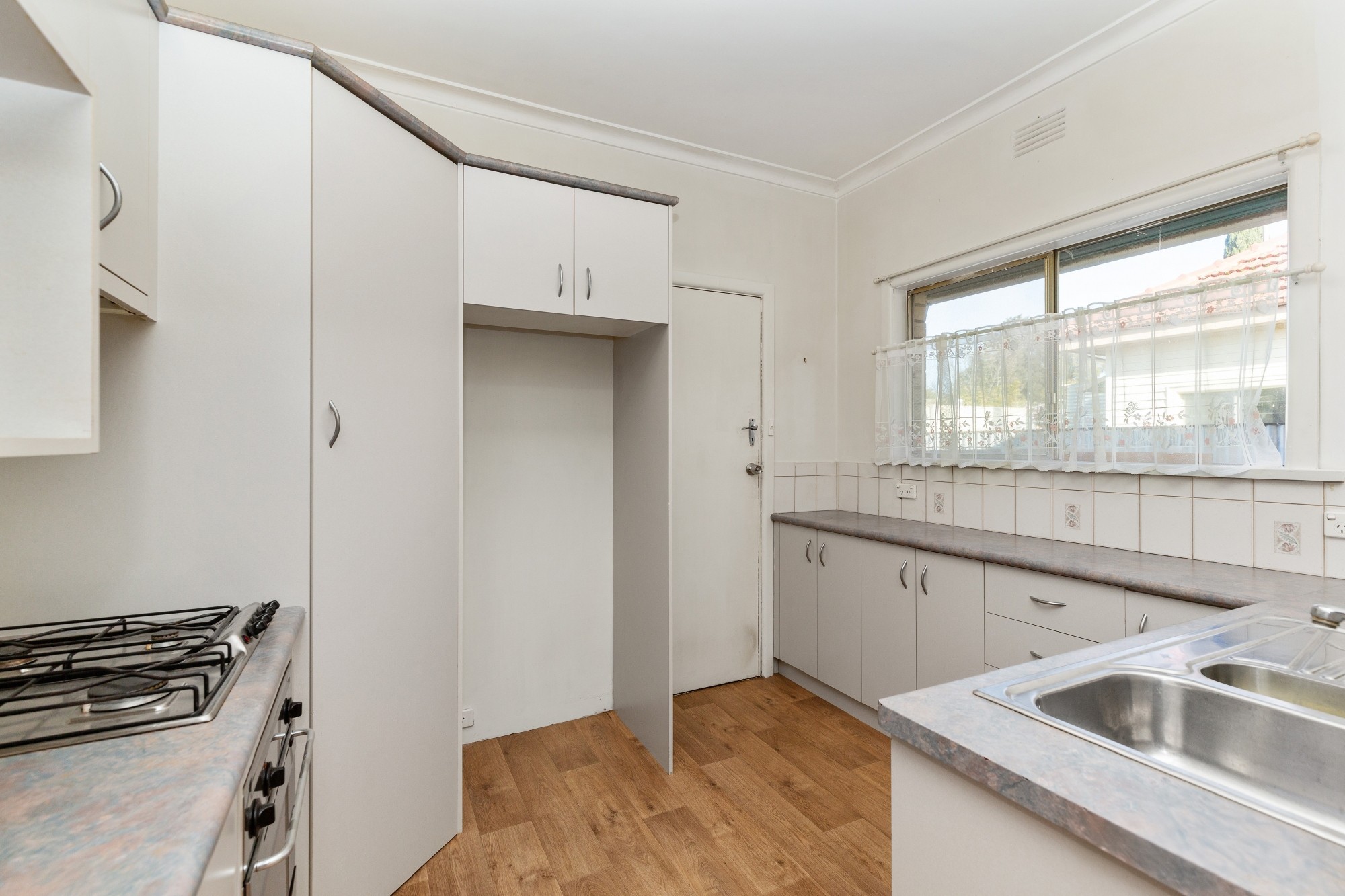 14 Koomba Street, White Hills, VIC 3550