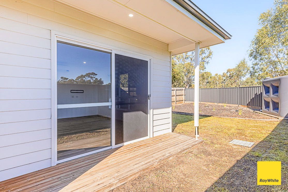 44A Waratah Road — photo 10 of 12