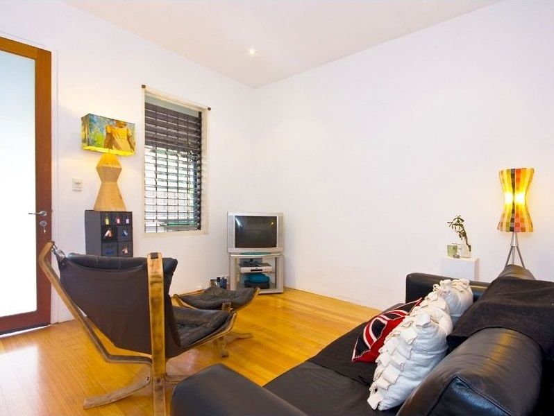 10 John Street, Erskineville, NSW 2043