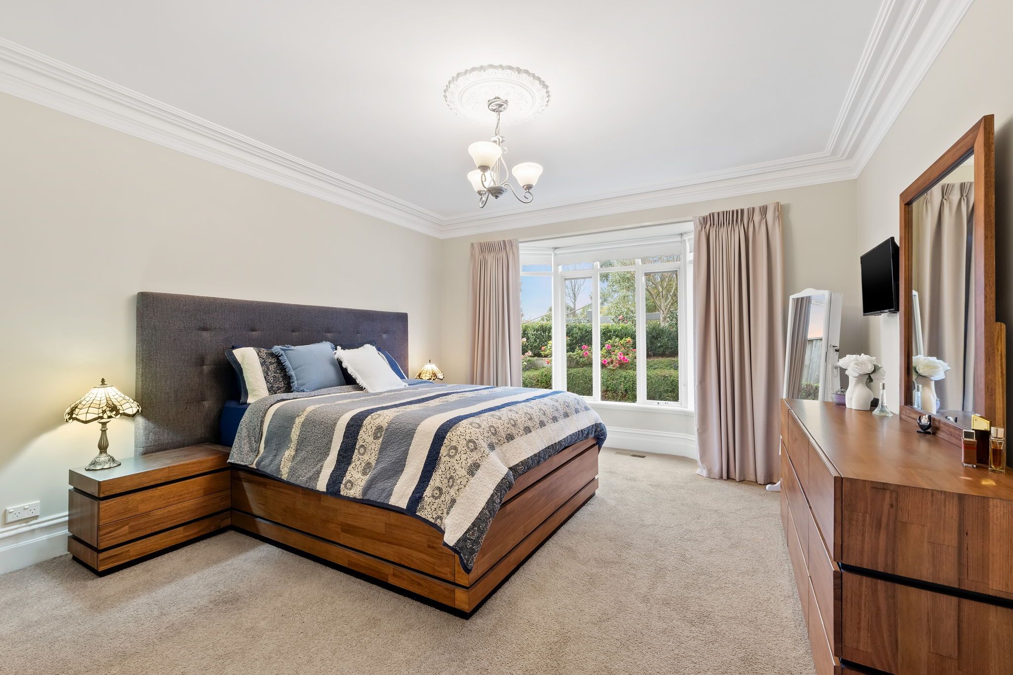 7 Saltia Drive — photo 7 of 14