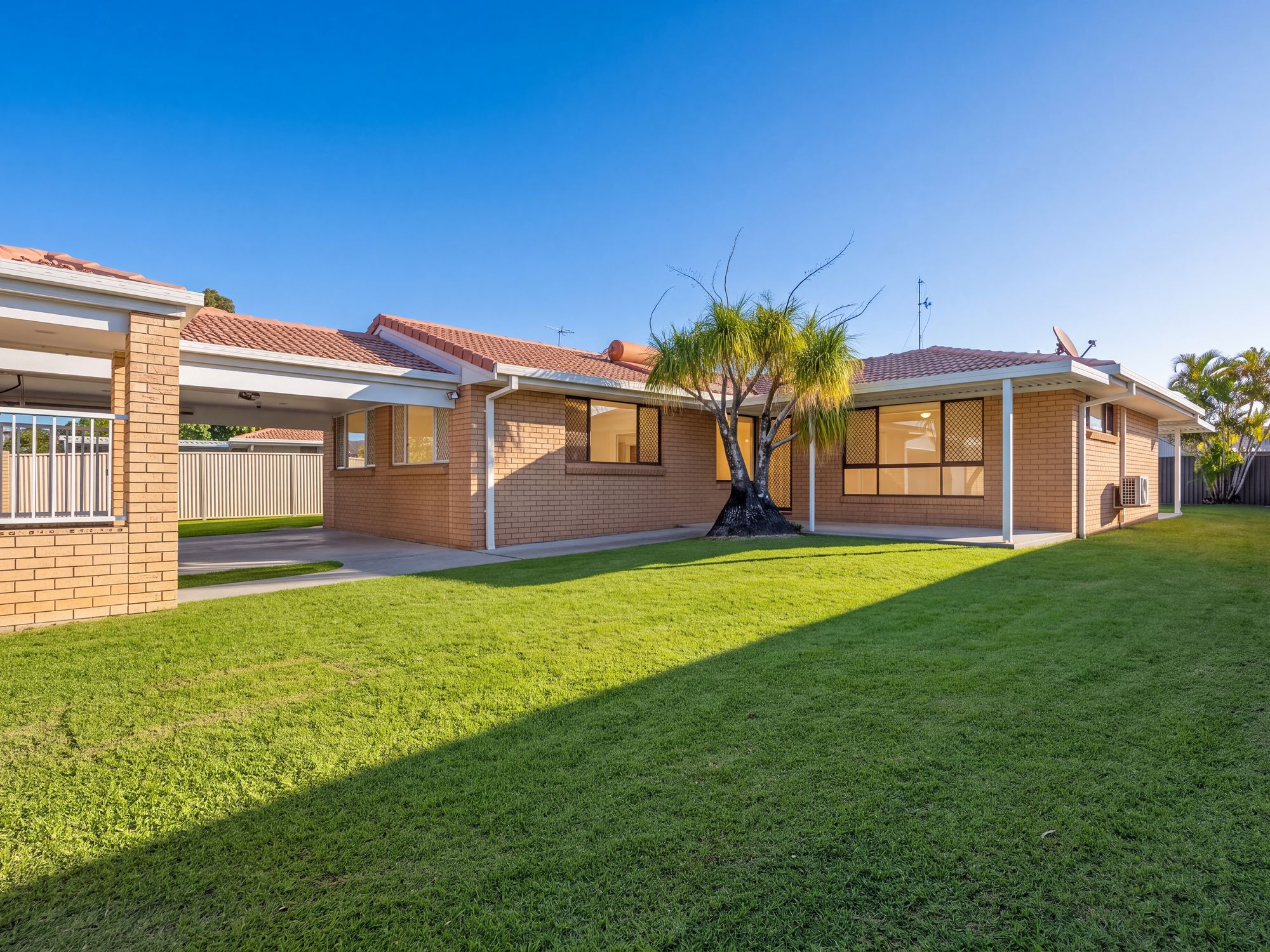 6 Bowline Road — photo from Ray White Broadbeach