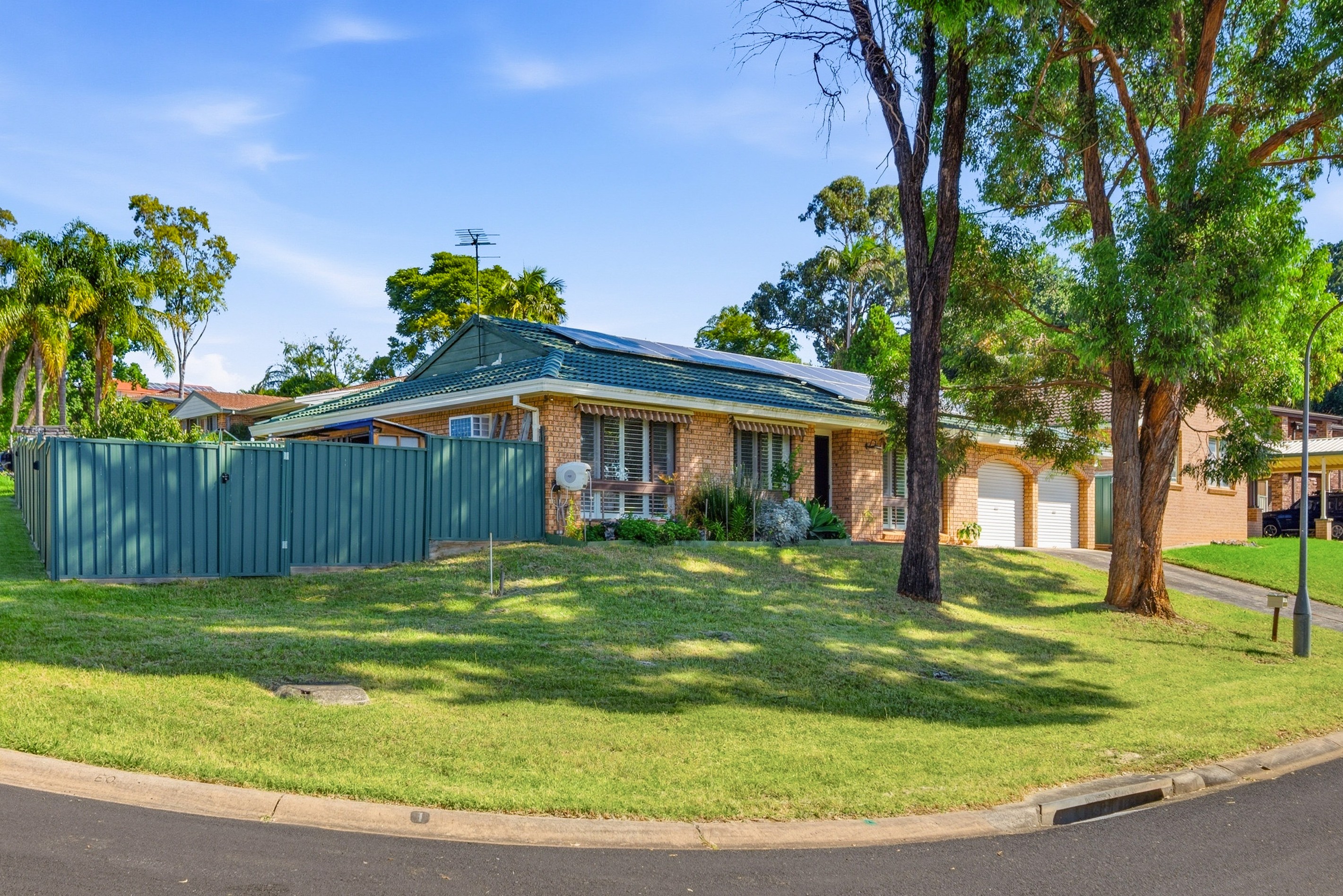1 Dolge Place, Ambarvale, NSW 2560