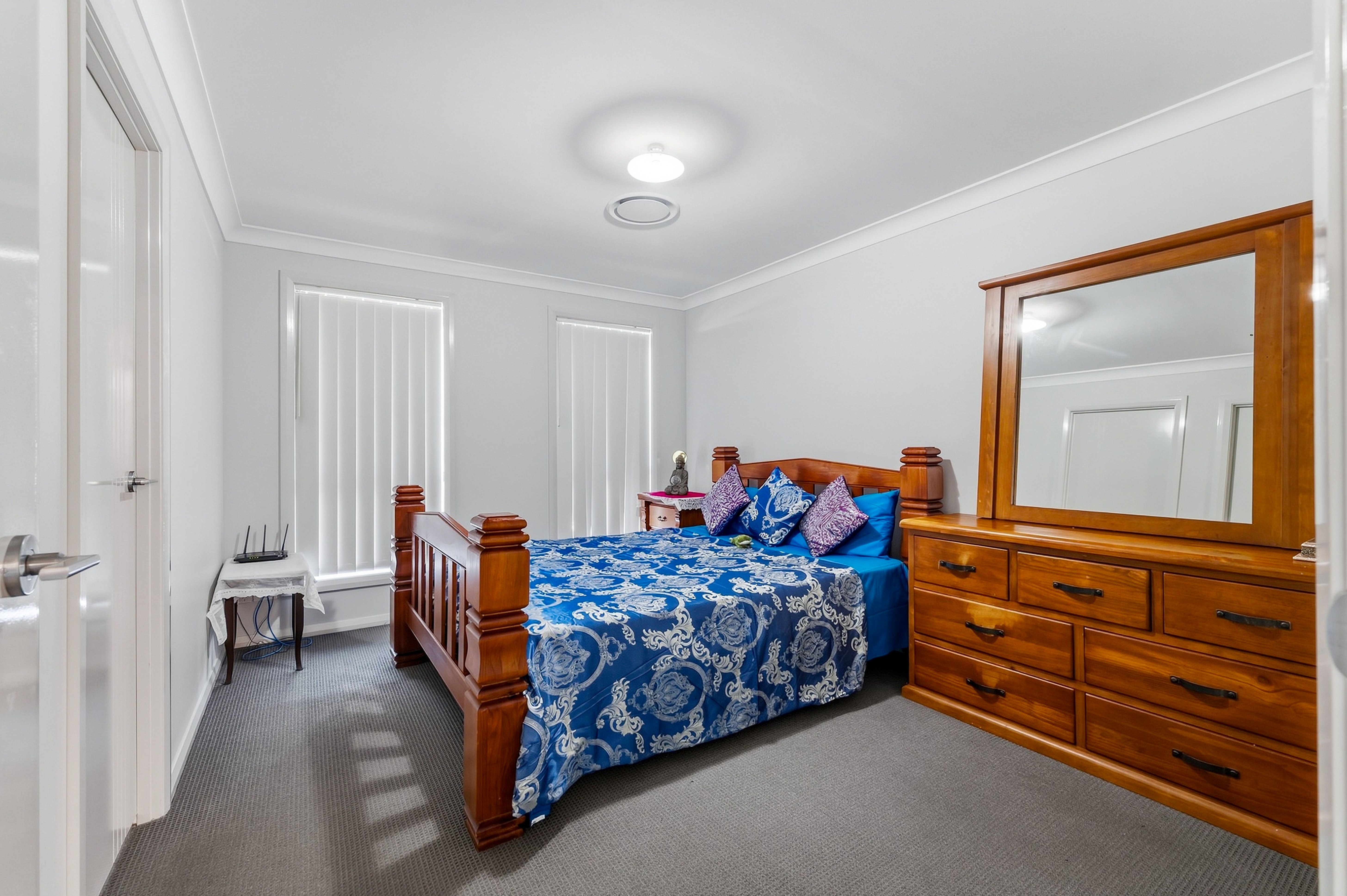 27 Greenberg Street — photo 7 of 12