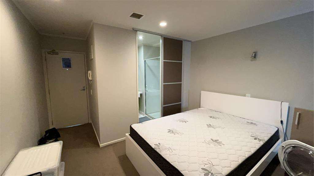 L3/184 Symonds Street photo 2