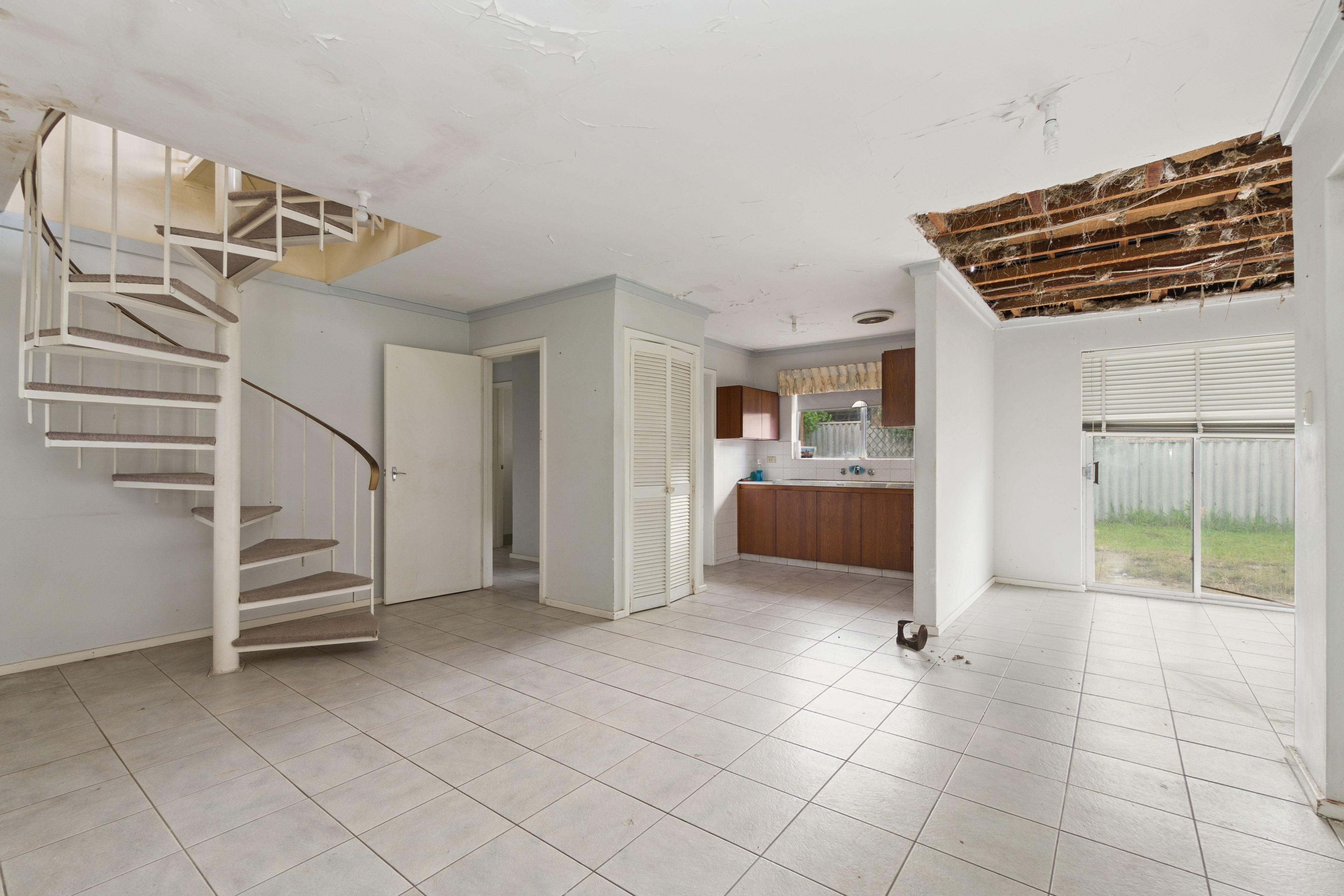 9 Drake Way, Morley, WA 6062