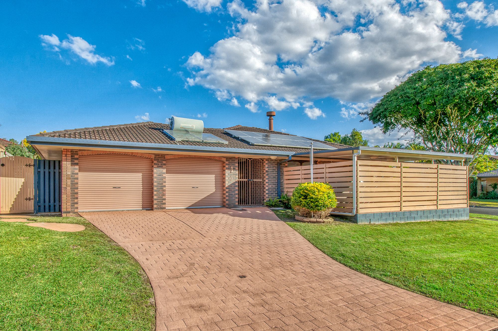 1 Amadeus Place, Aspley QLD 4034