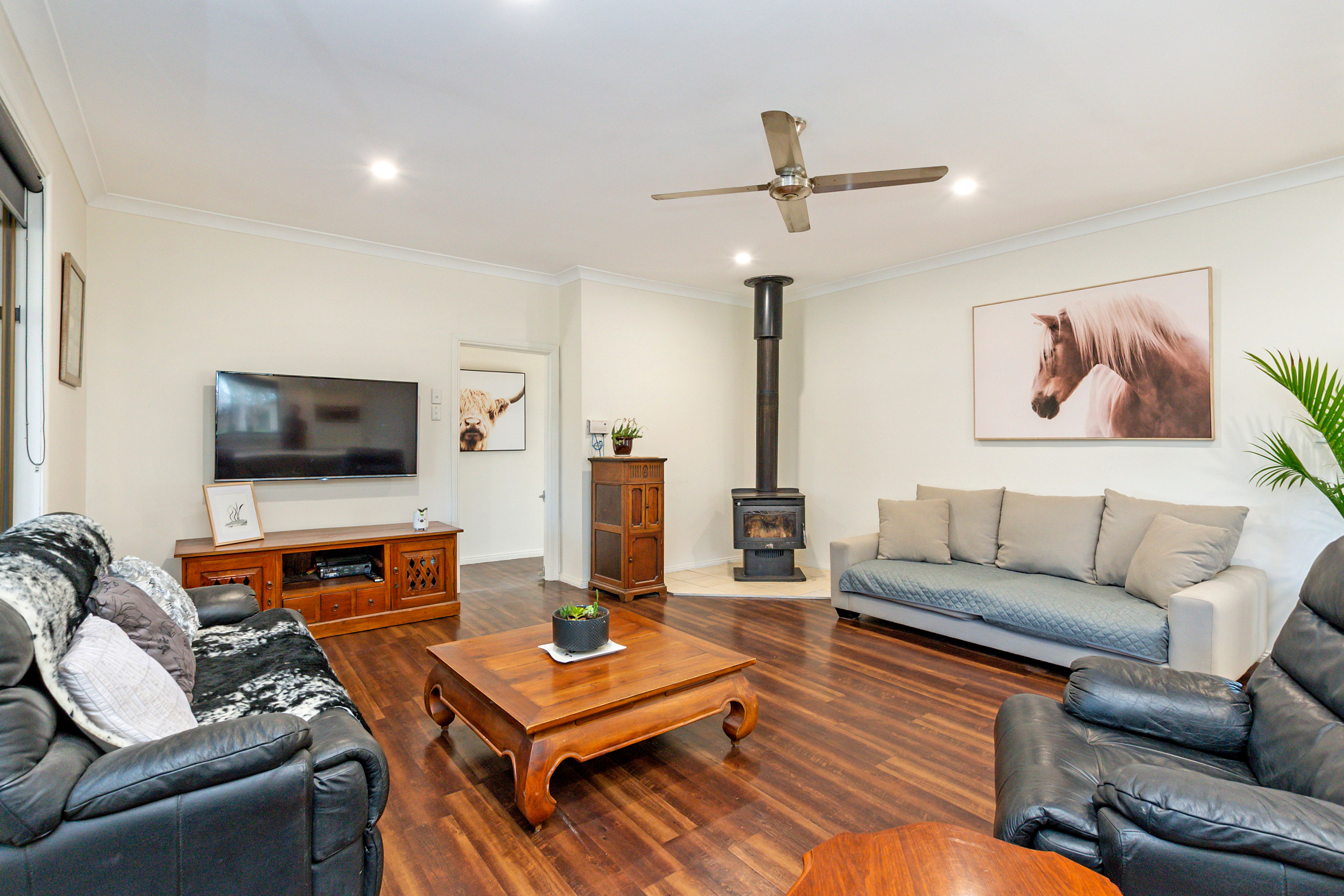 1600 Warrnambool-Caramut Road, Winslow, VIC 3281