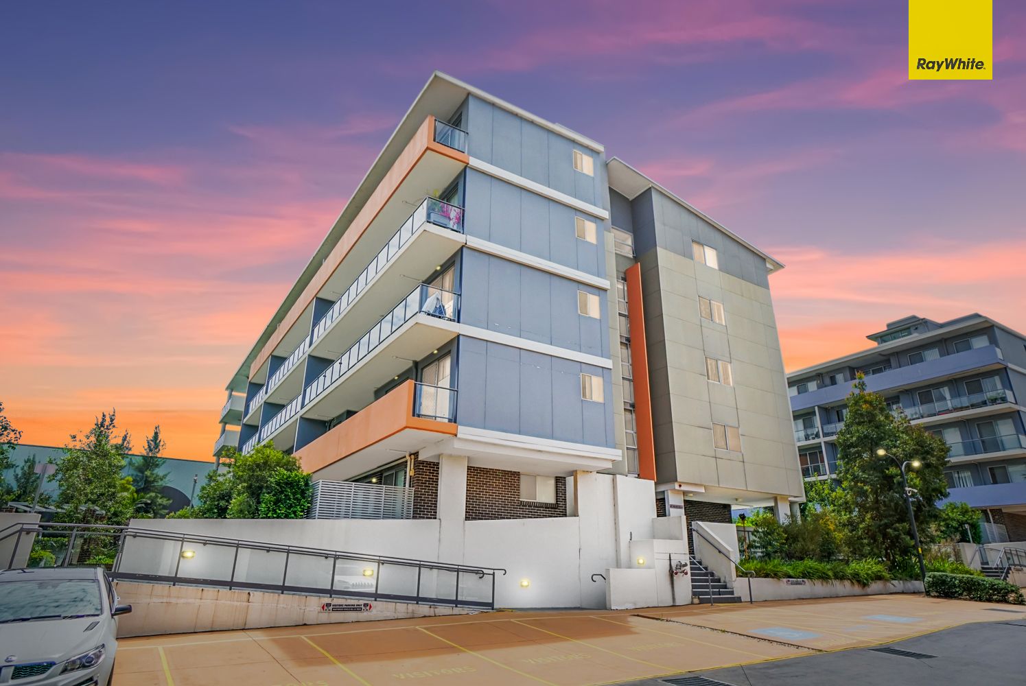 304/8C Myrtle Street — photo 15 of 16