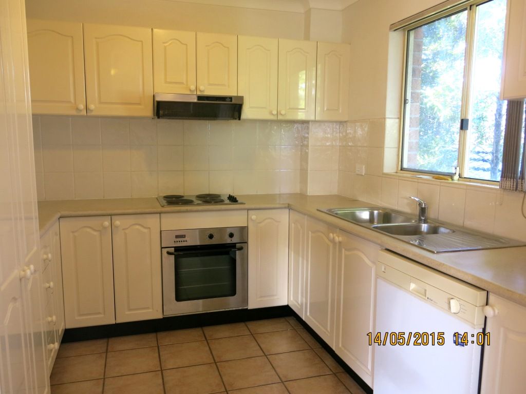 3/90 Queens Road, Hurstville, NSW 2220