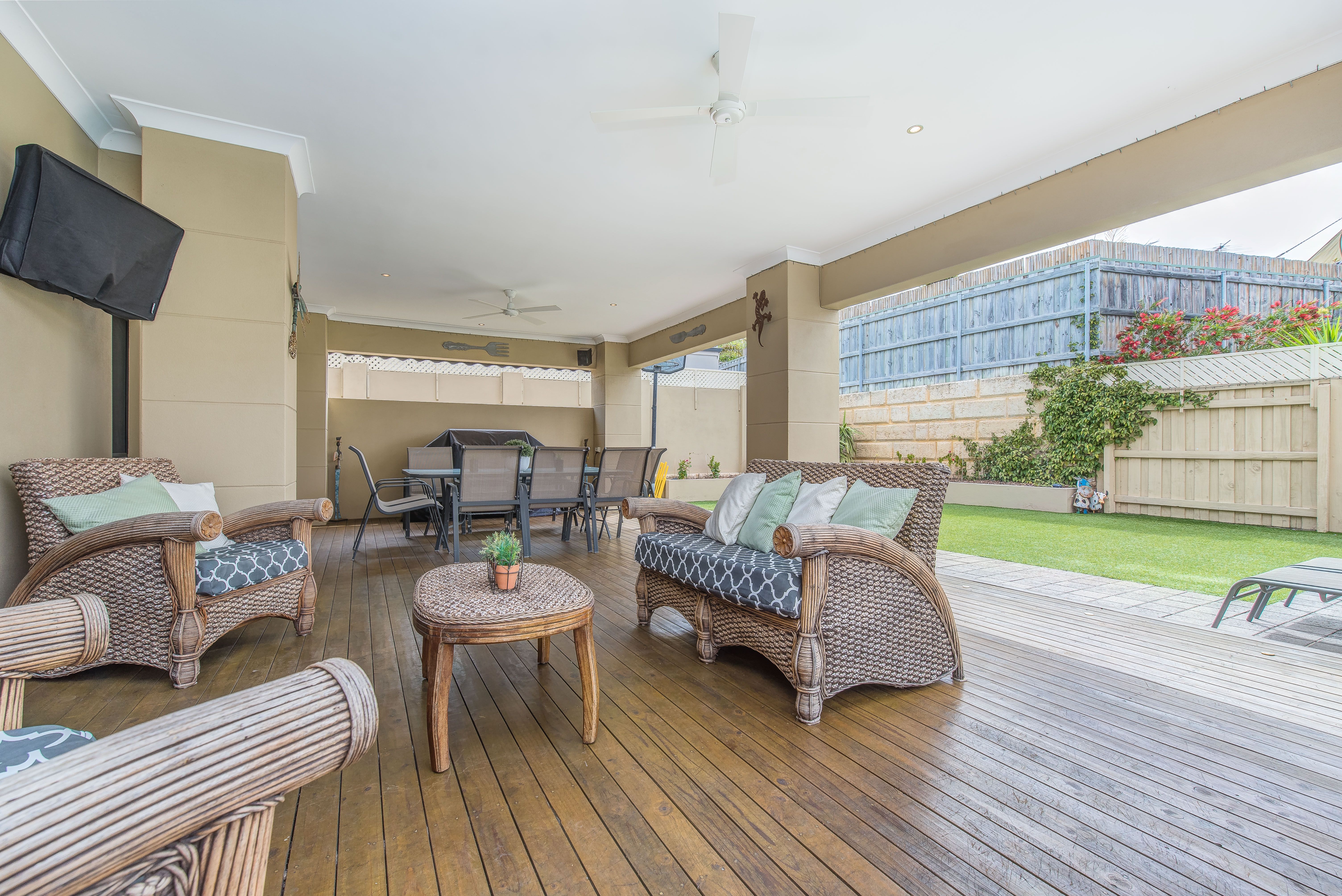 16 Accra Way, Quinns Rocks, WA 6030