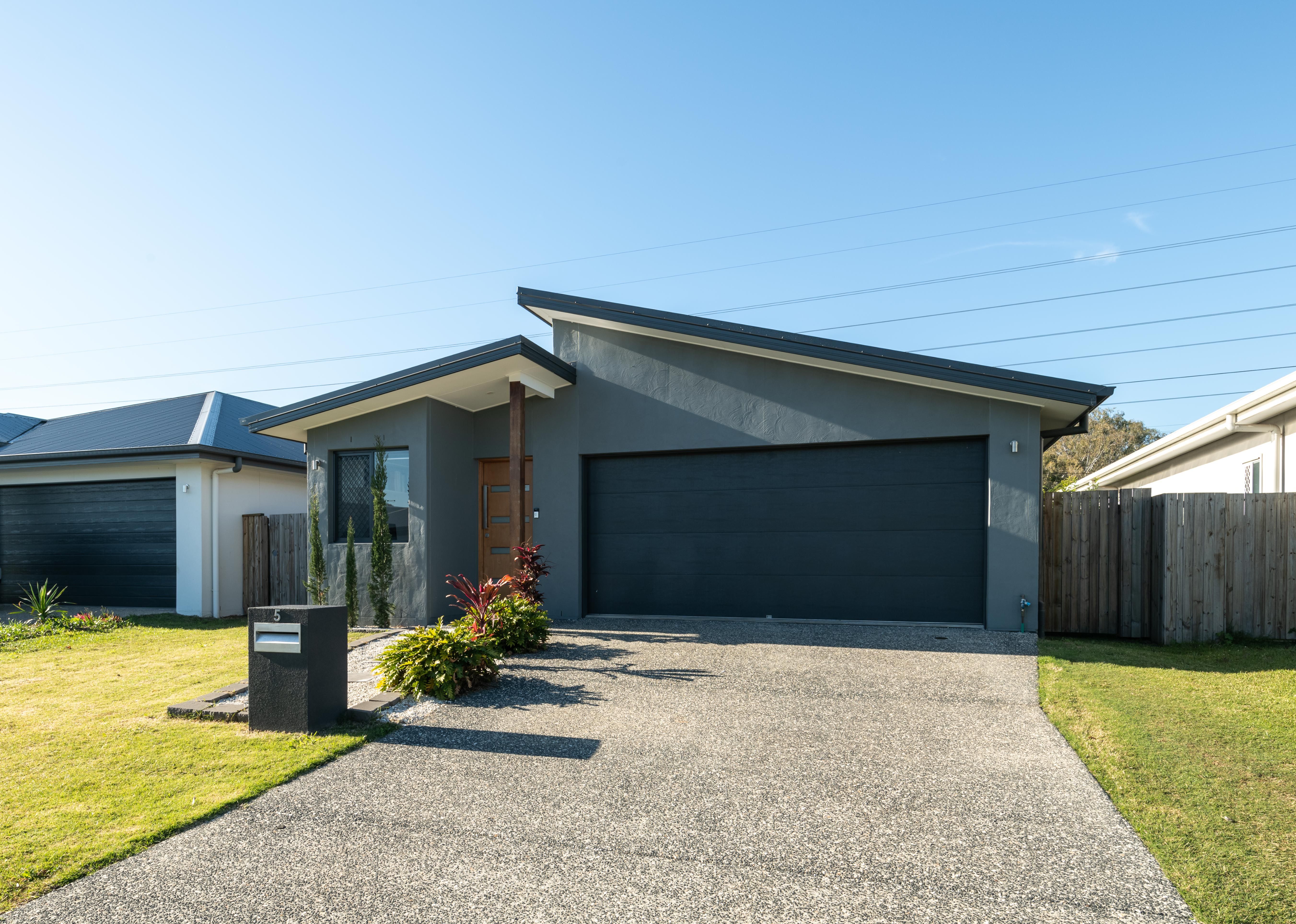 5 Bourke Crescent, Nudgee QLD 4014