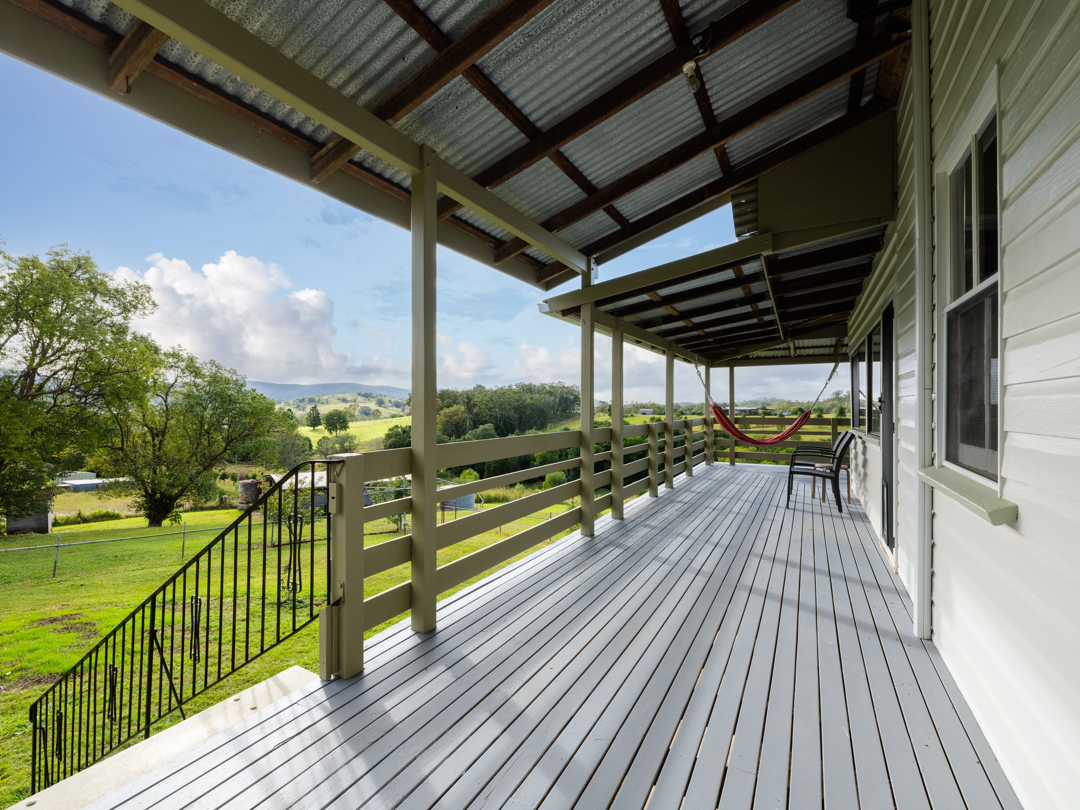 307 Mount Samson Road, Armstrong Creek, QLD 4520