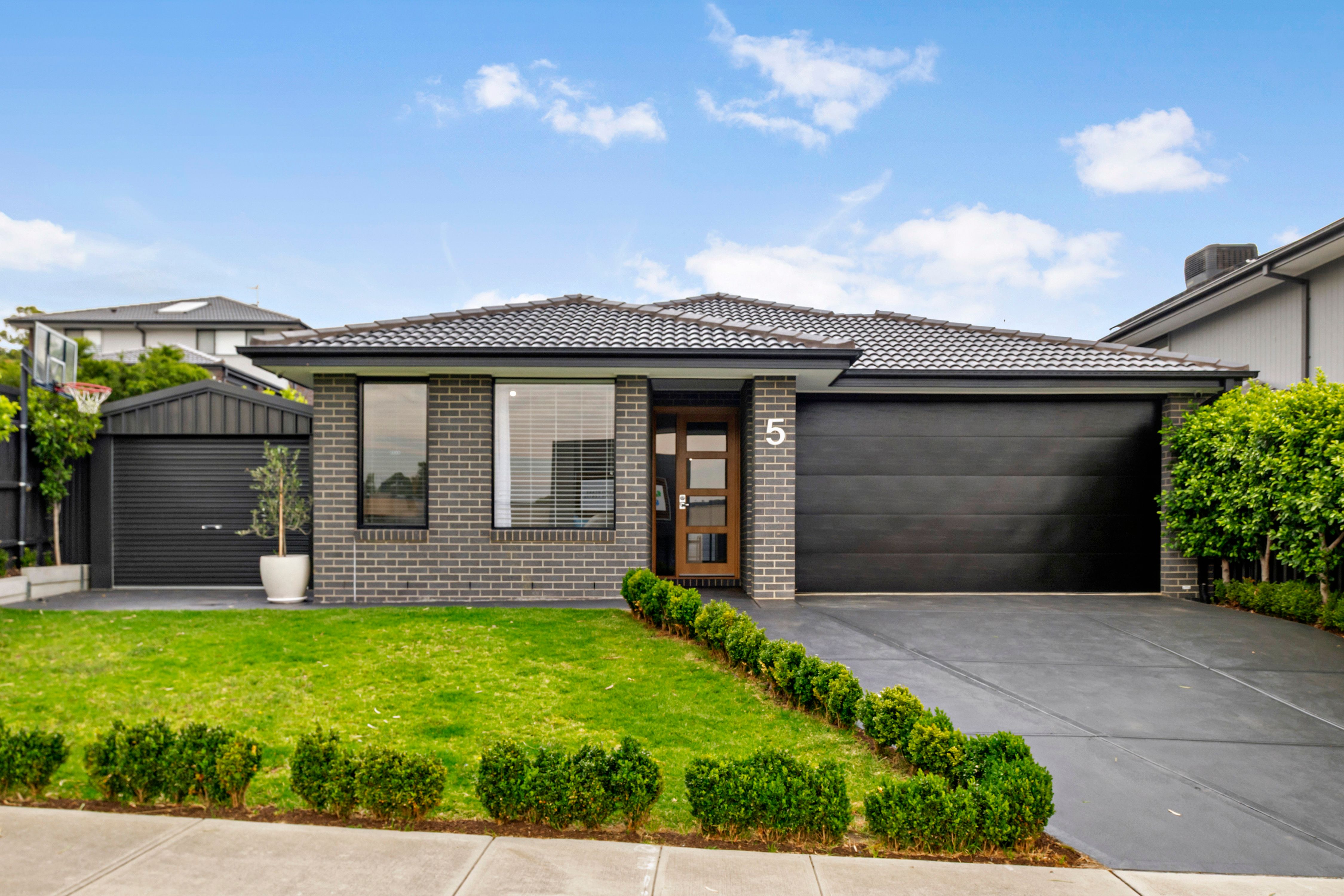 5 Orchard Road, Doreen VIC 3754