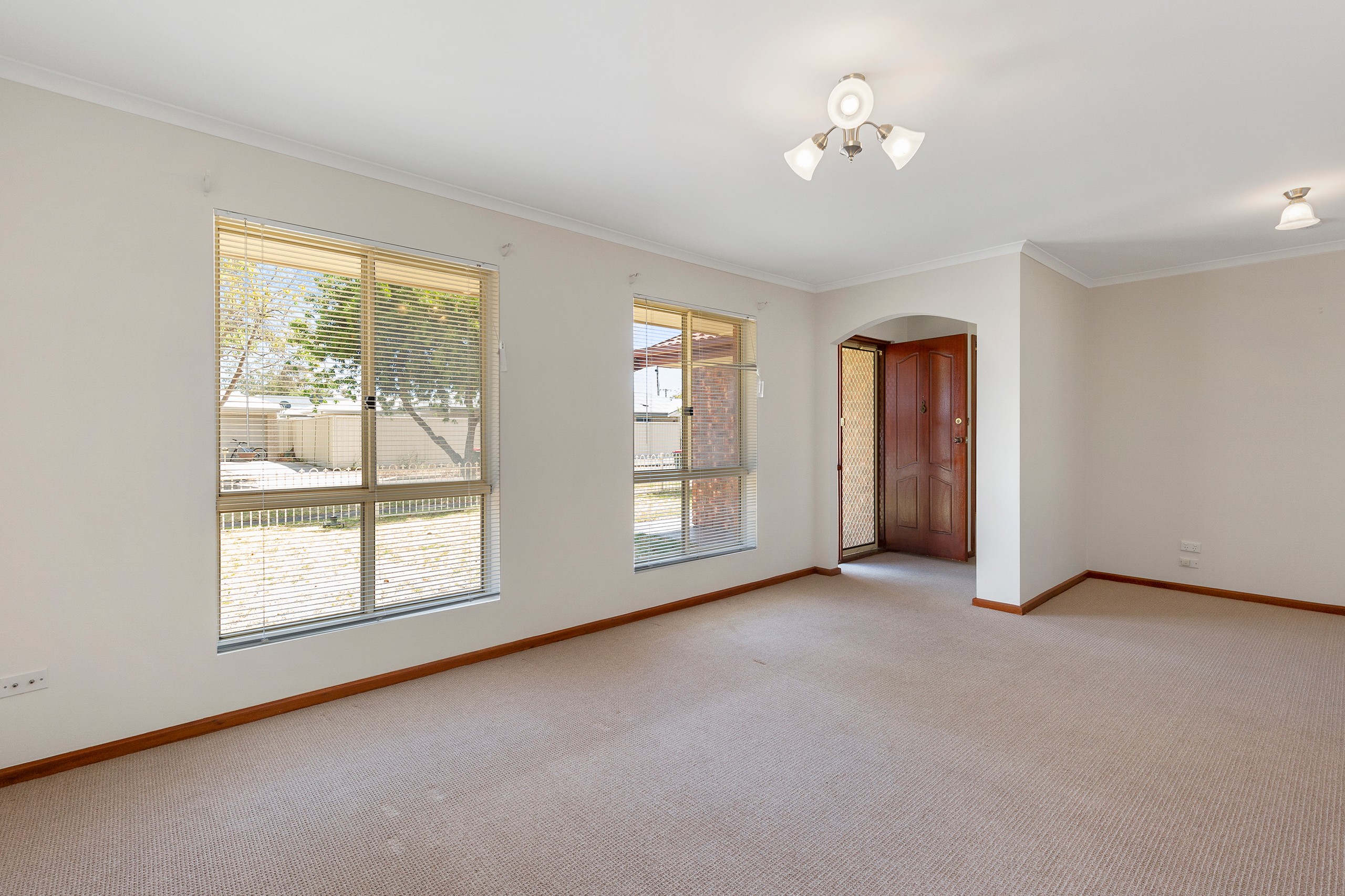 20A Edwards Avenue, Park Holme, SA 5043