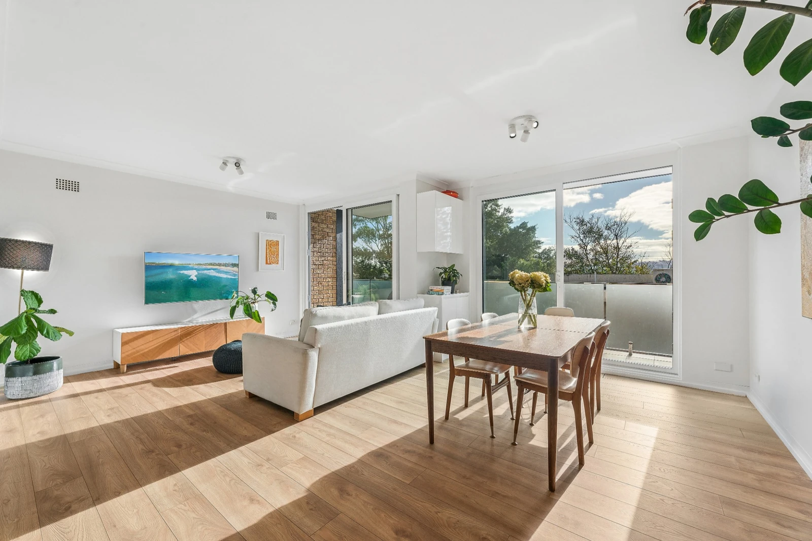 2/303 Simpson Street, Bondi Beach, NSW 2026