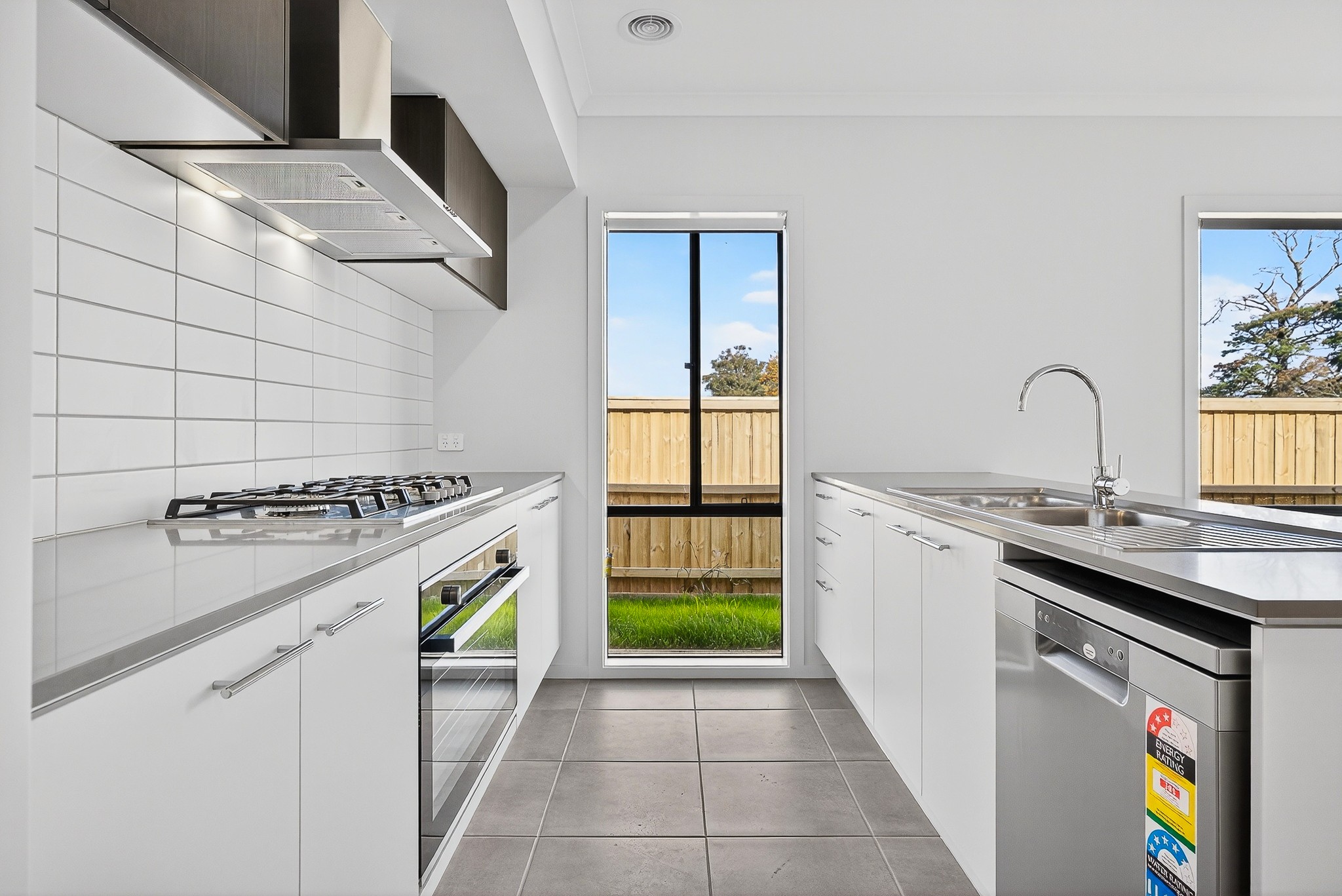 30 Vizzini Street, Cranbourne East, VIC 3977