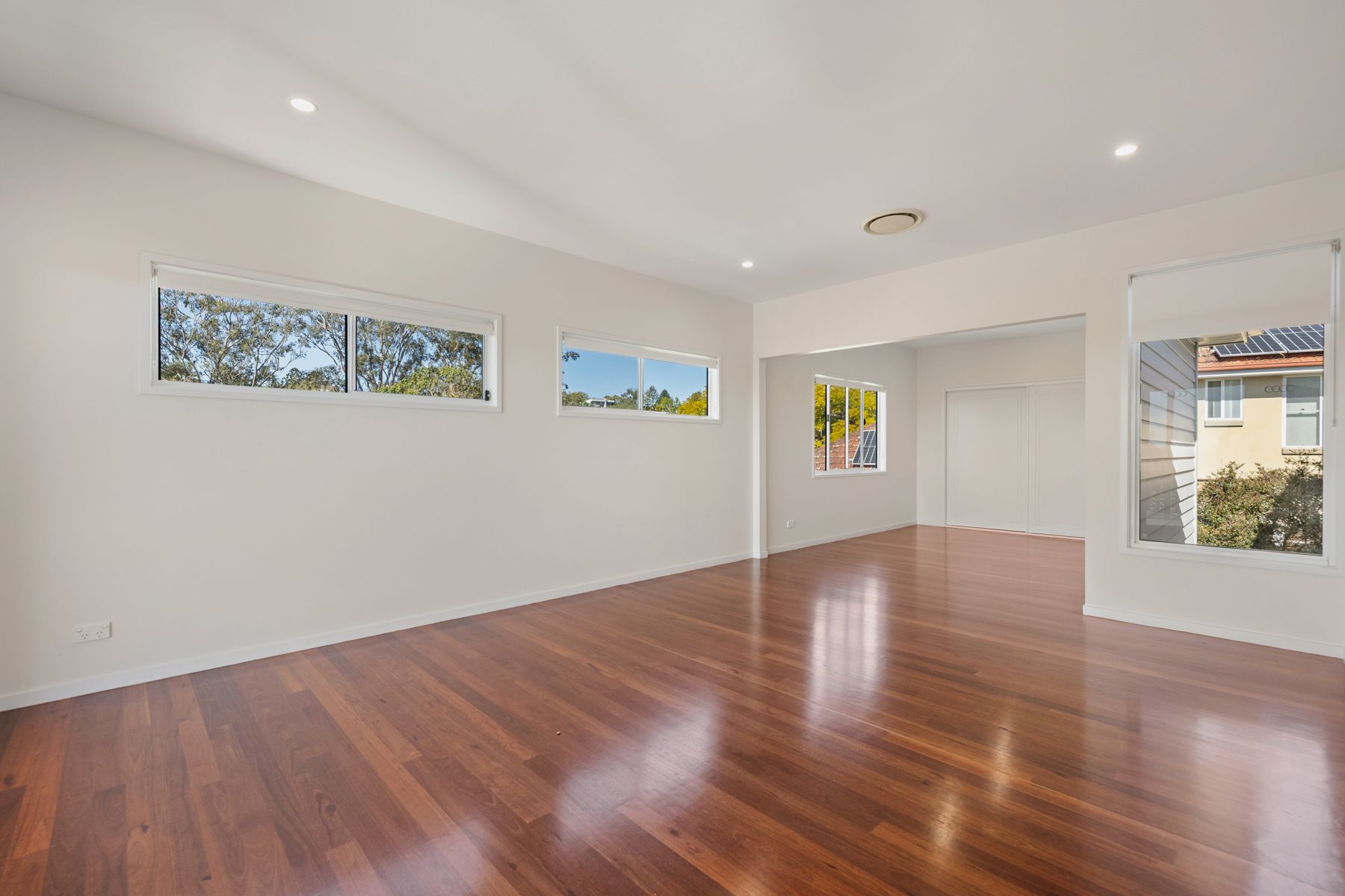 4 Satellite Street — photo 11 of 21