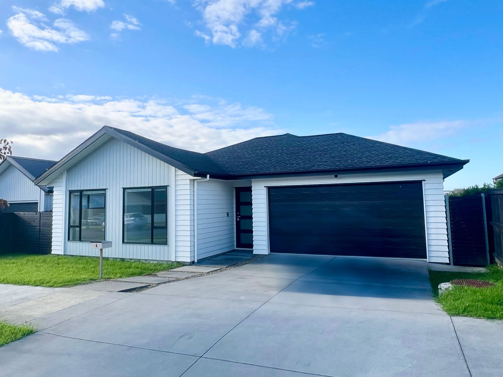 4 Haupa Nui Street, Milldale, Rodney