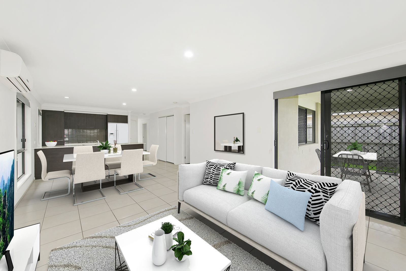 8 Severn Crescent, North Lakes, QLD 4509