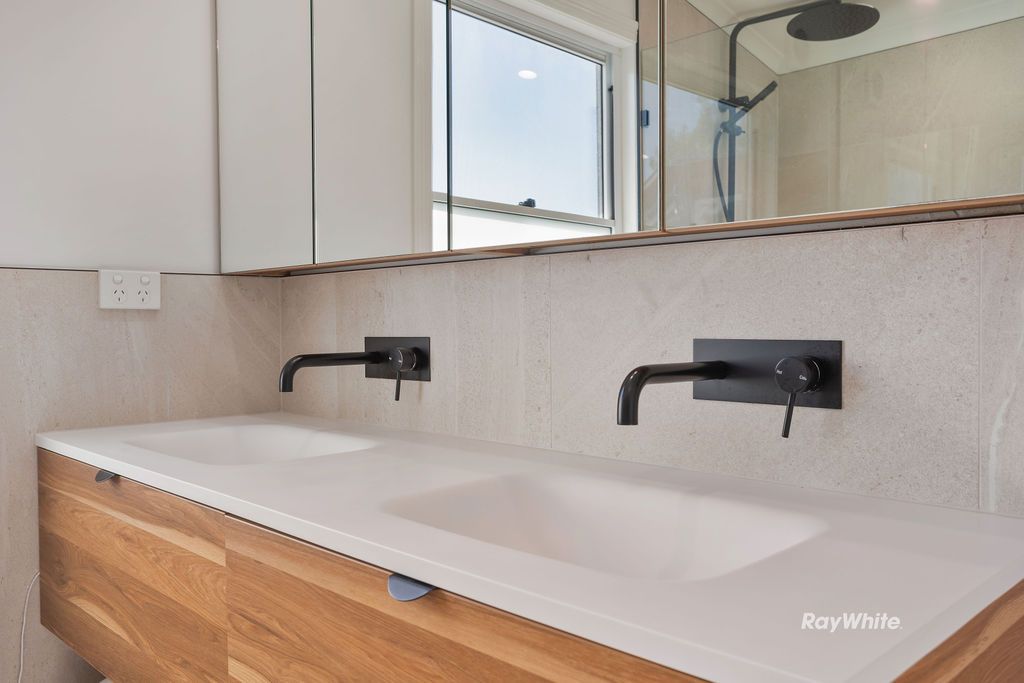 34-38 Myora Row — photo 19 of 30