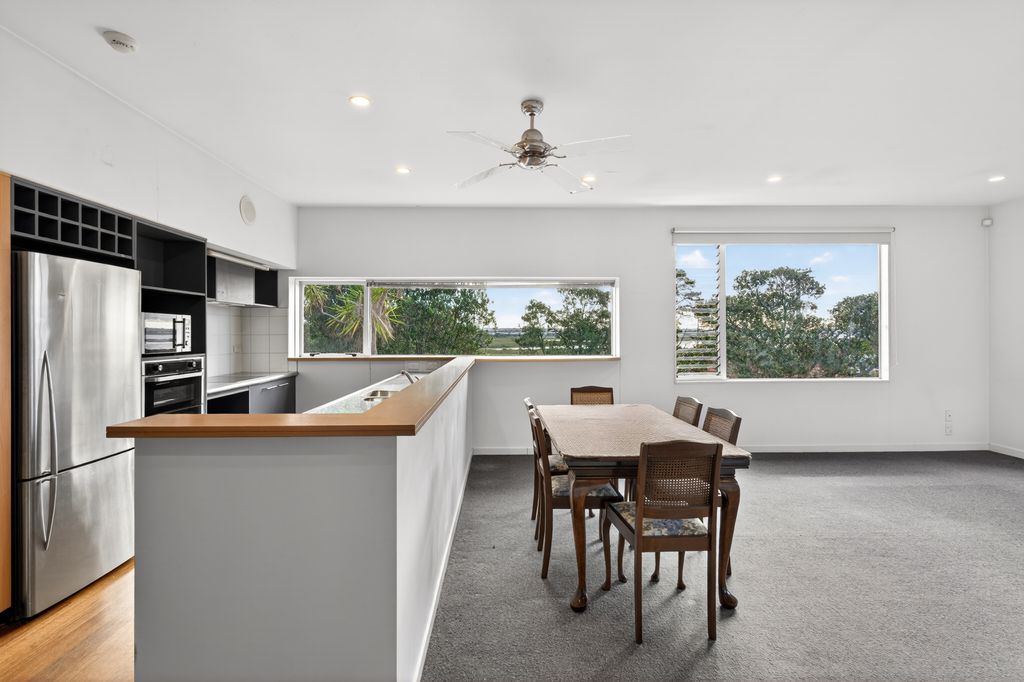 16A Seaside Avenue, Waterview