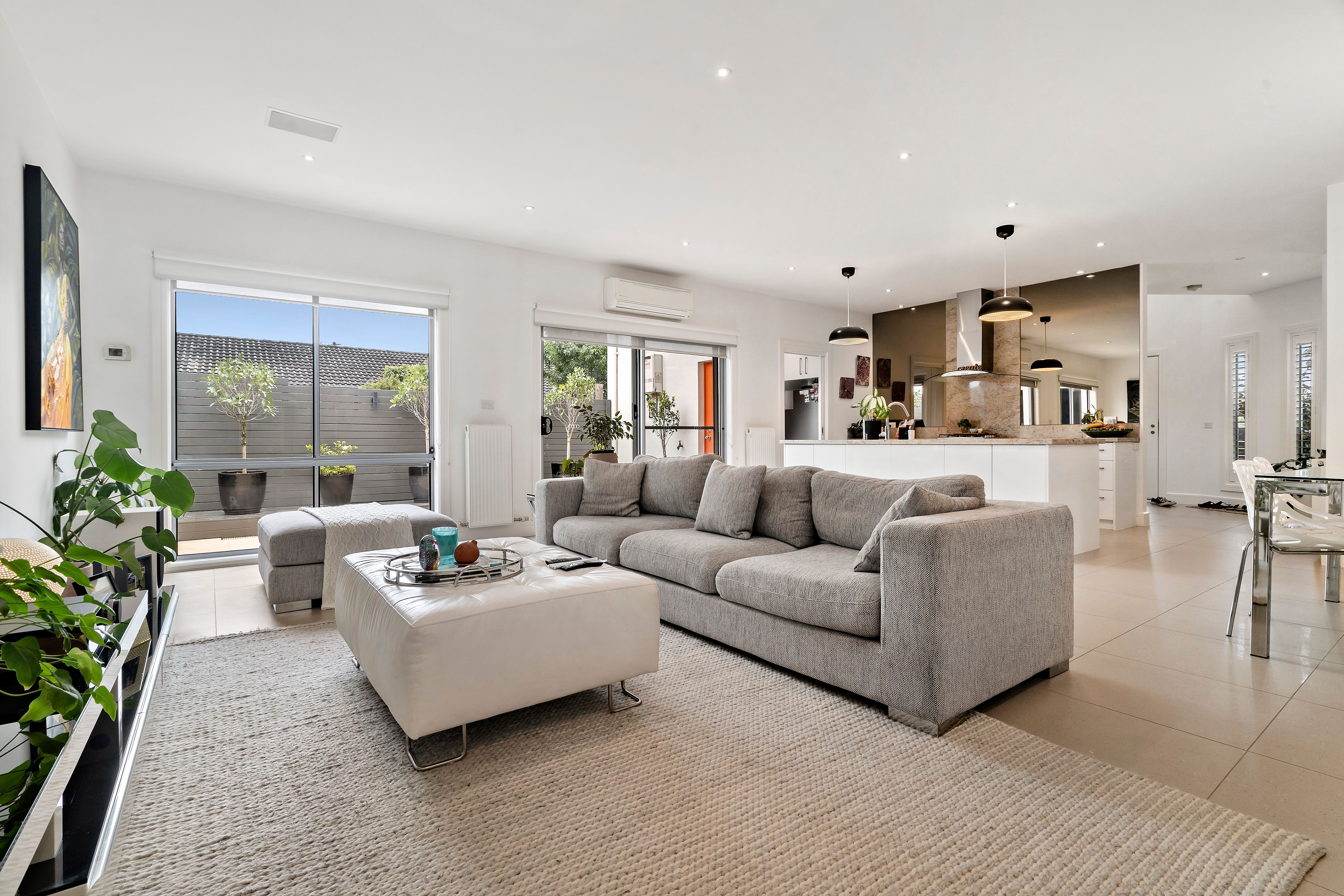 1A/56 Oakes Avenue, Clayton South, VIC 3169