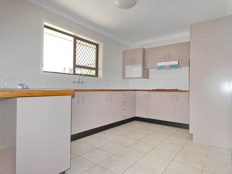 8 Lycoris Street, Crestmead, QLD 4132