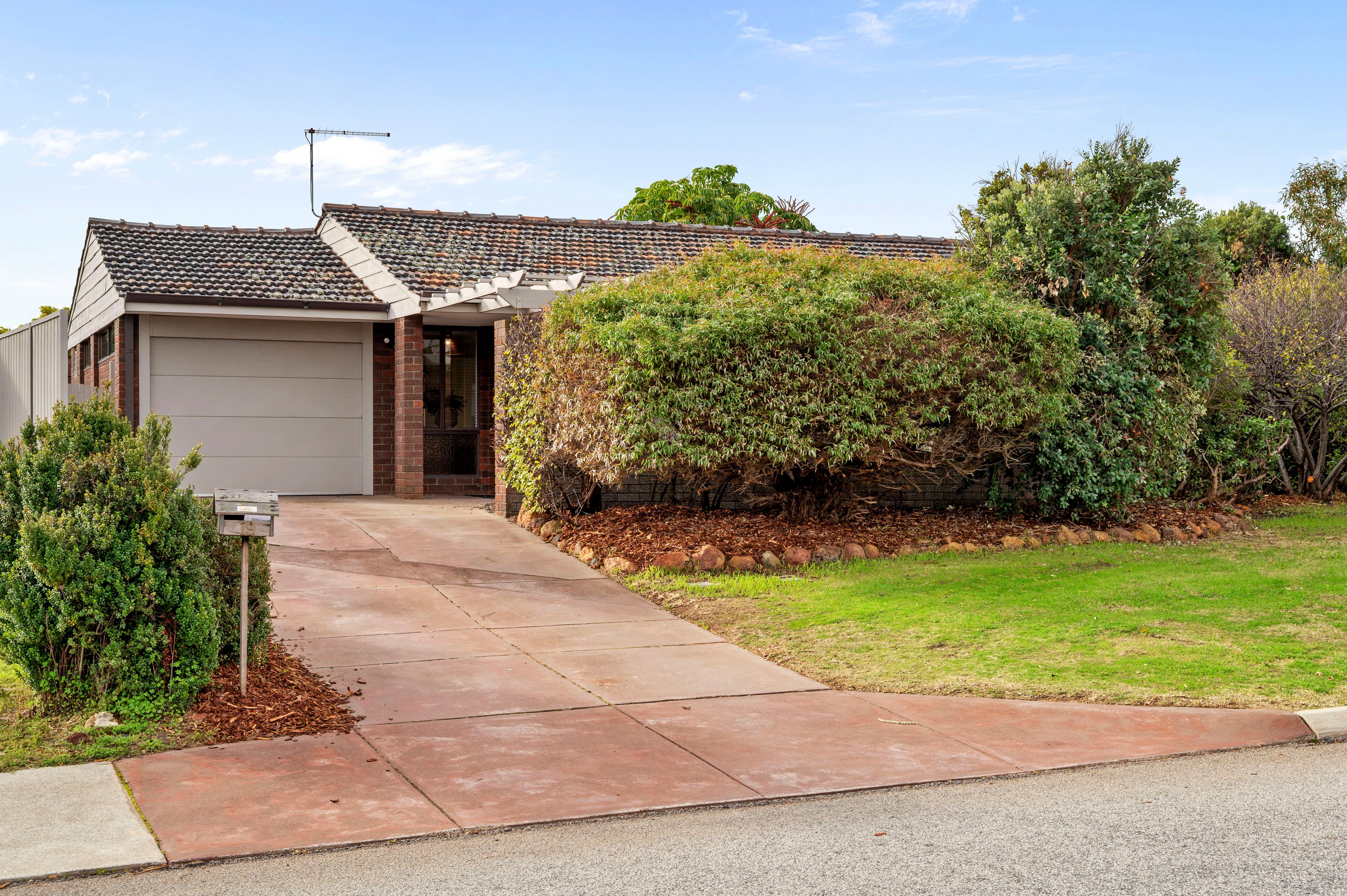 19 Mathis Way, Carine, WA 6020
