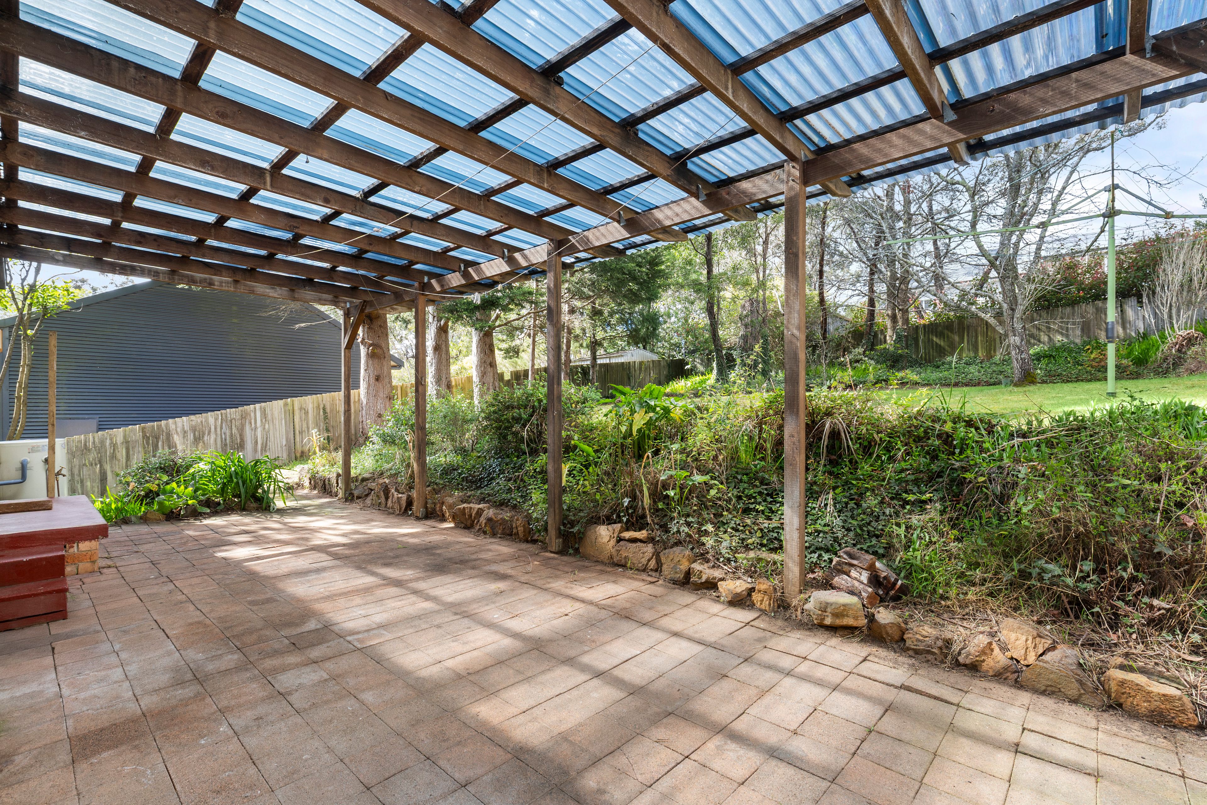 63 Godson Avenue — photo 9 of 10