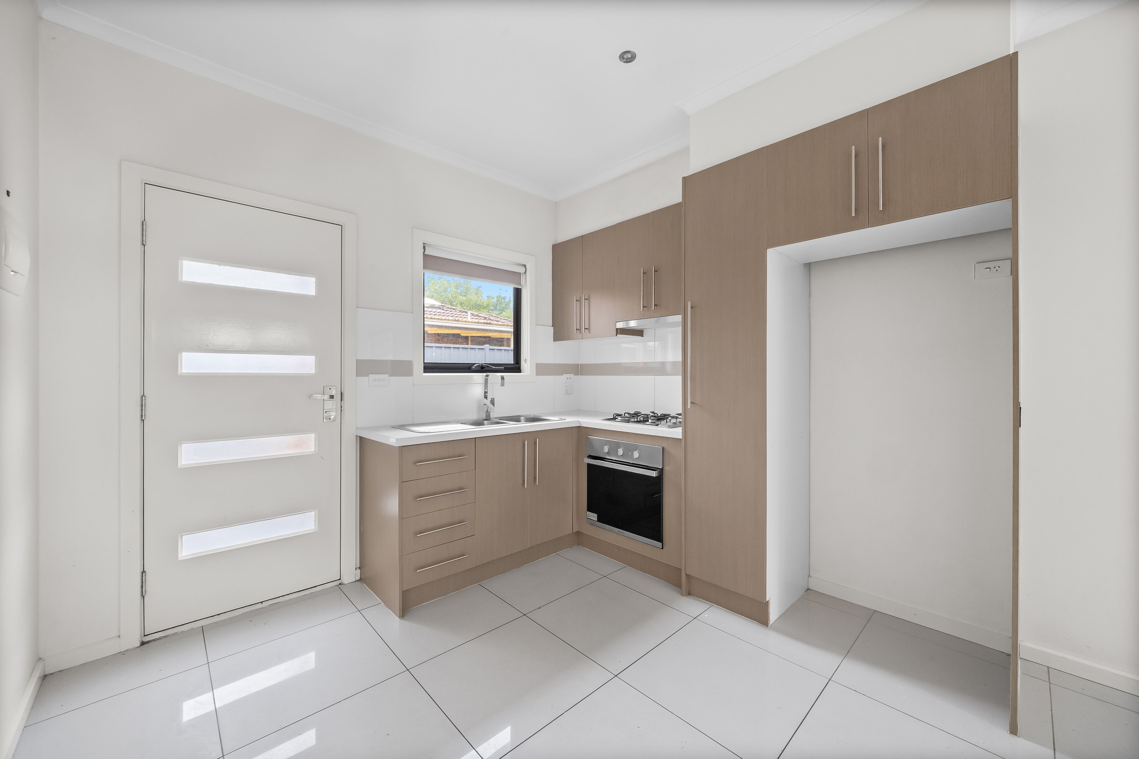 2/13 Hall Street, Epping, VIC 3076