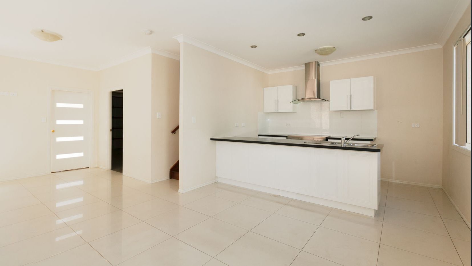 2/11 Cattiger Street, Richlands, QLD 4077