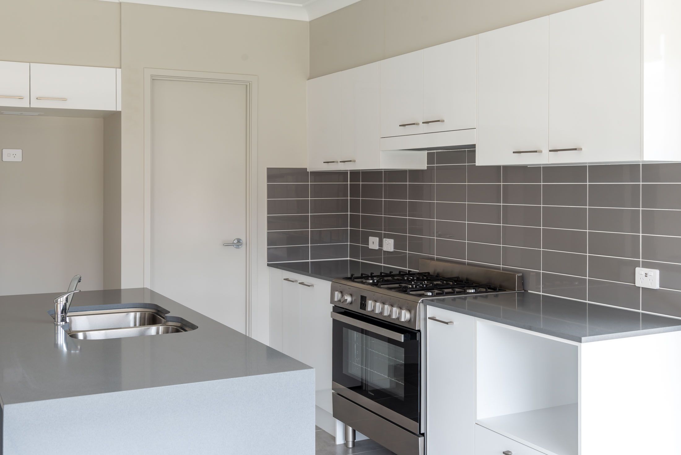 10 Pintail Circuit, Deebing Heights, QLD 4306