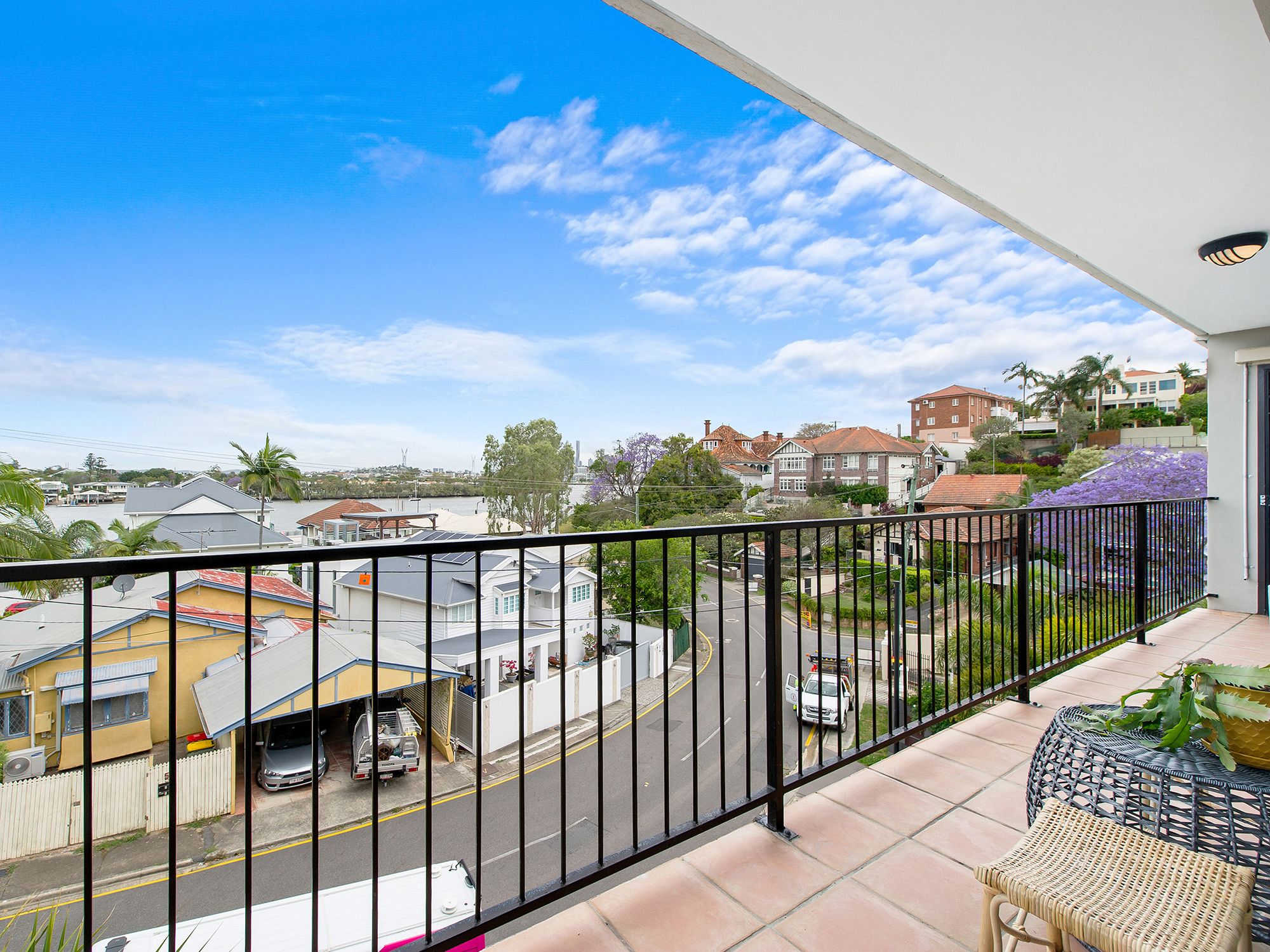 24 Crescent Road, Hamilton QLD 4007