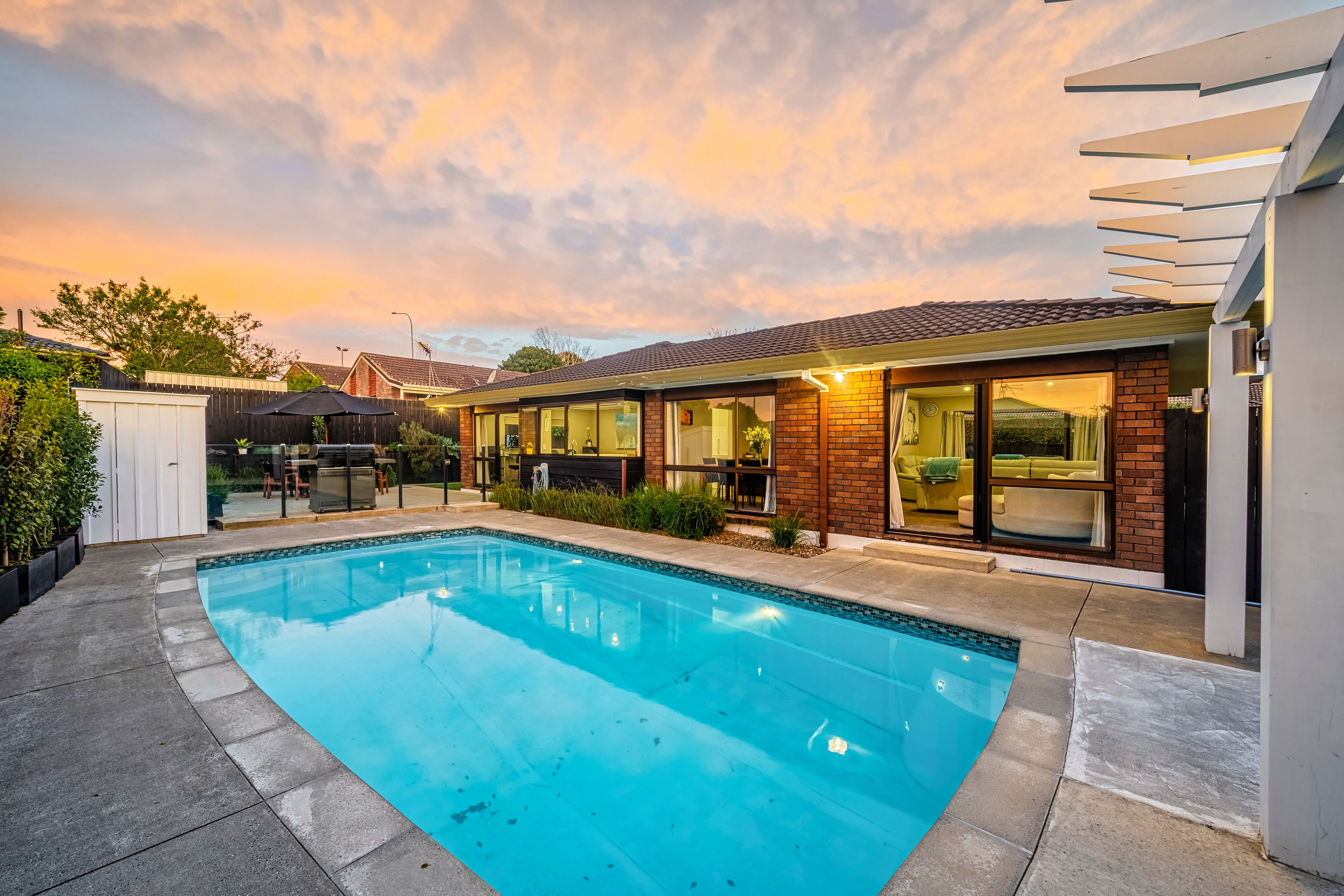 22 Eastridge Court, Northpark, Manukau City