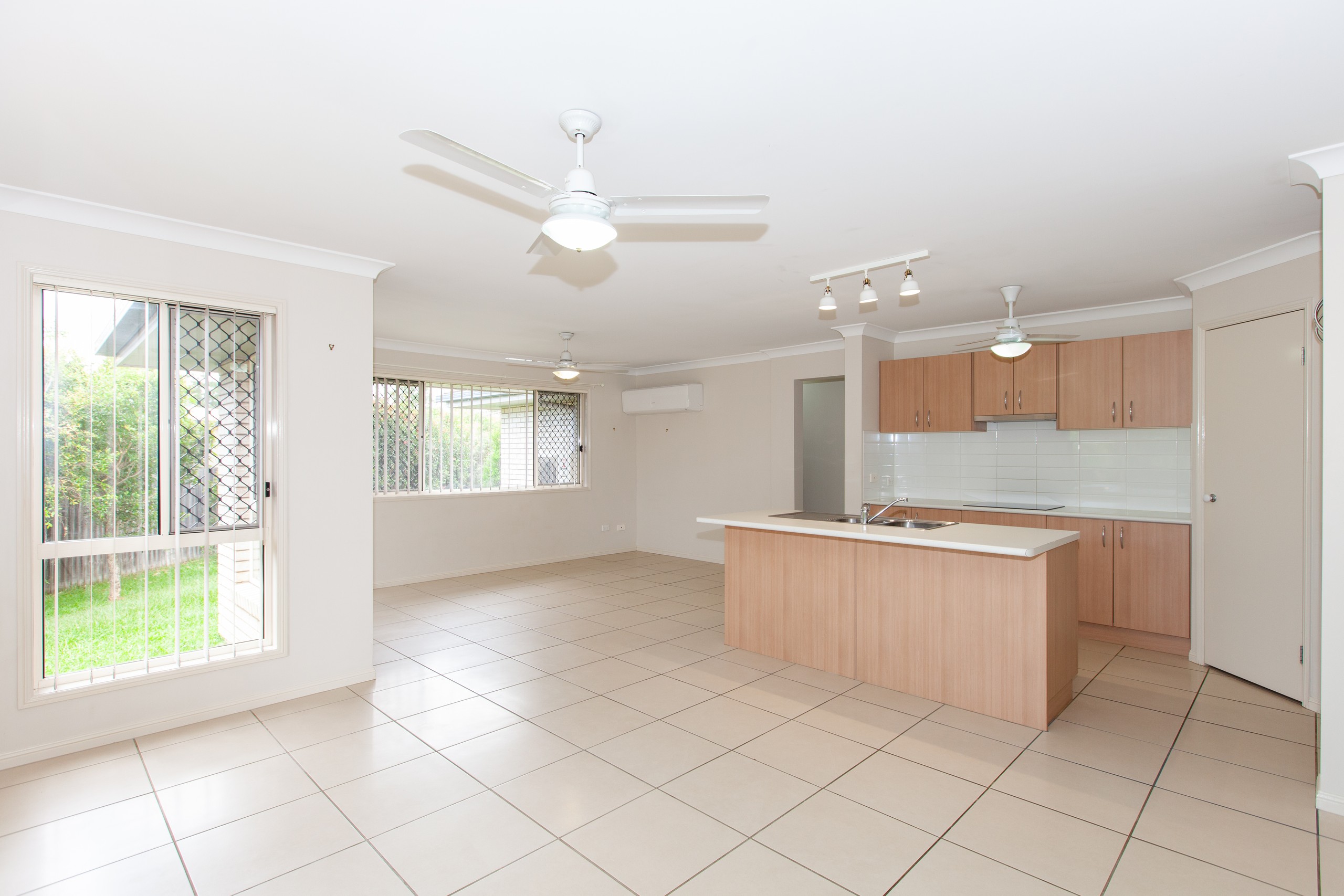 17 Rhiannon Court, Bellmere, QLD 4510