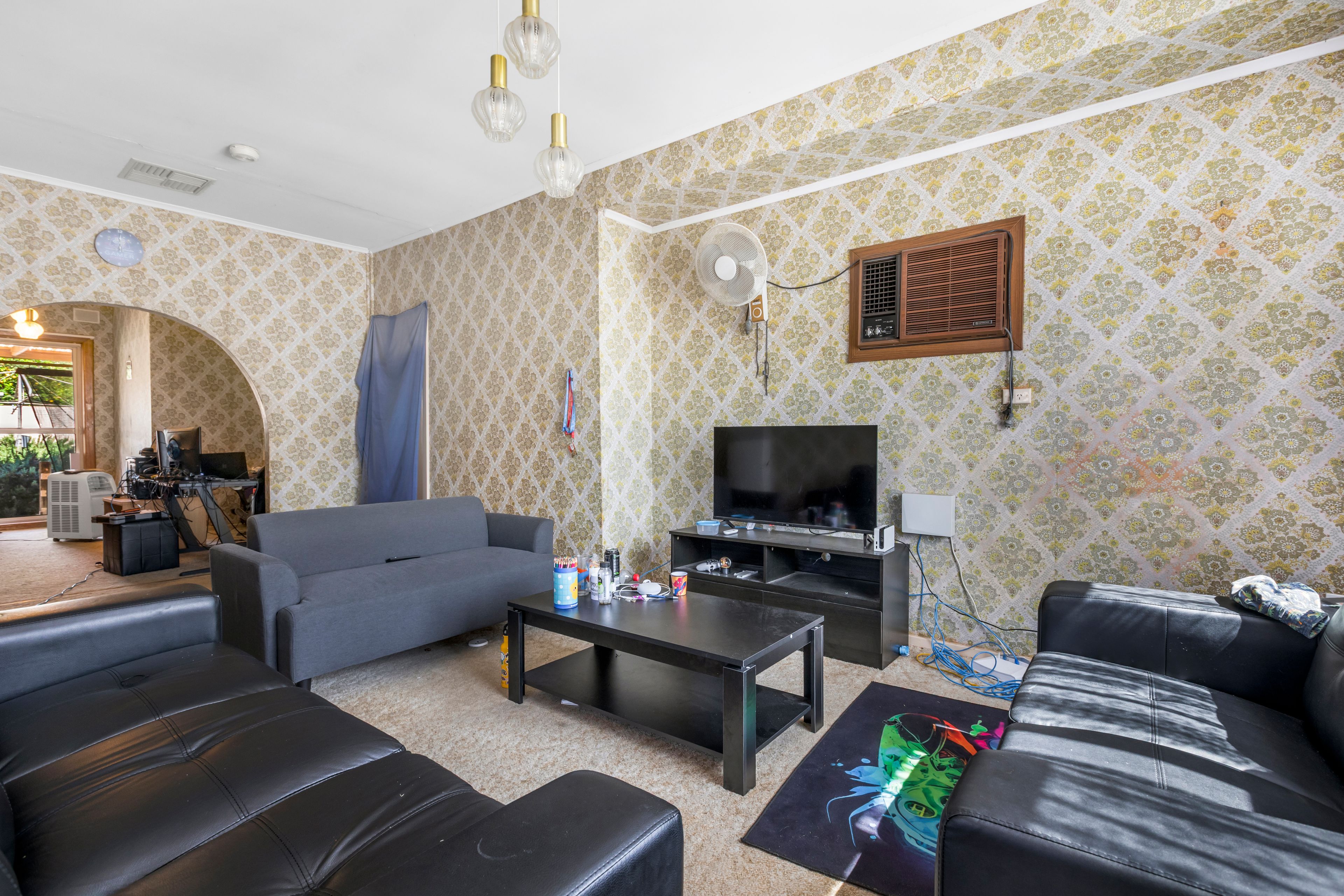22 Marcian Avenue — photo 7 of 17