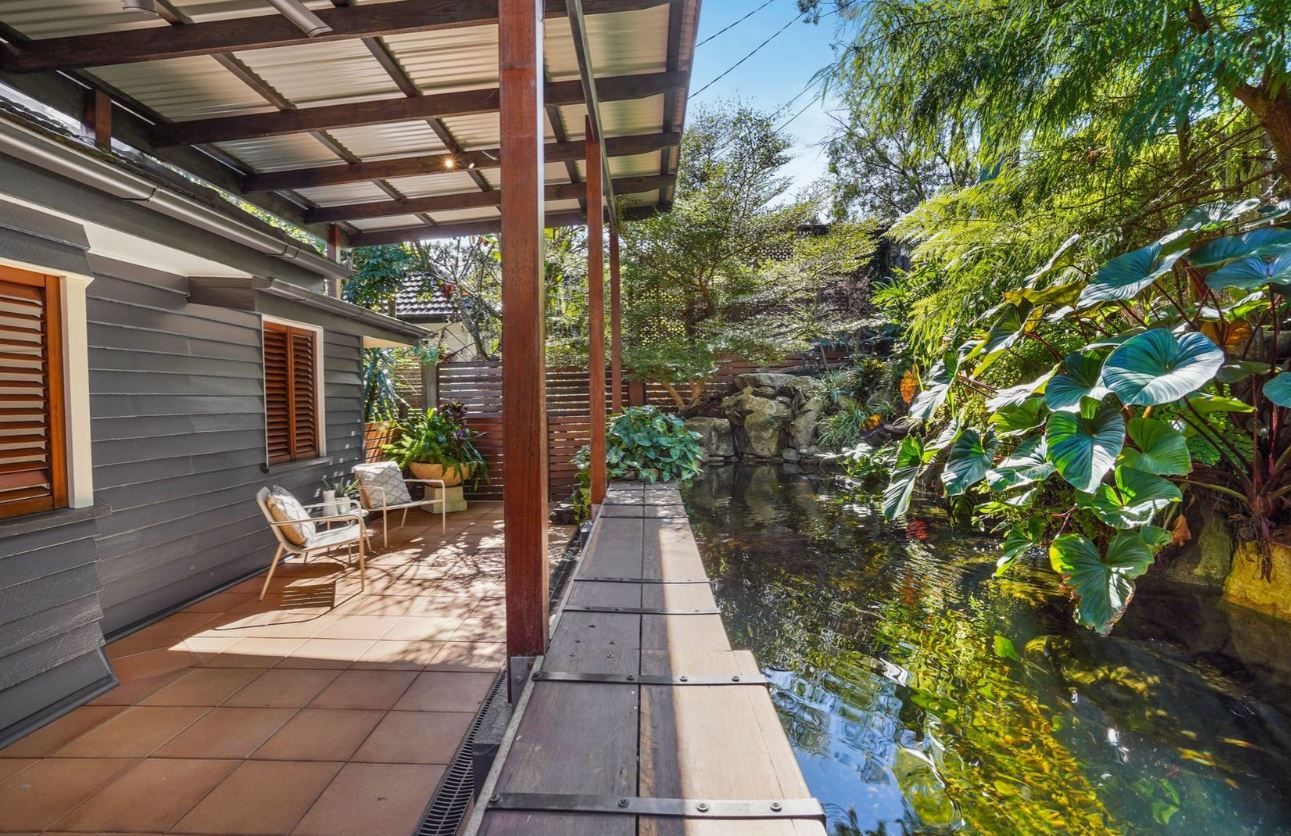 11 Burnham Road — photo 4 of 25