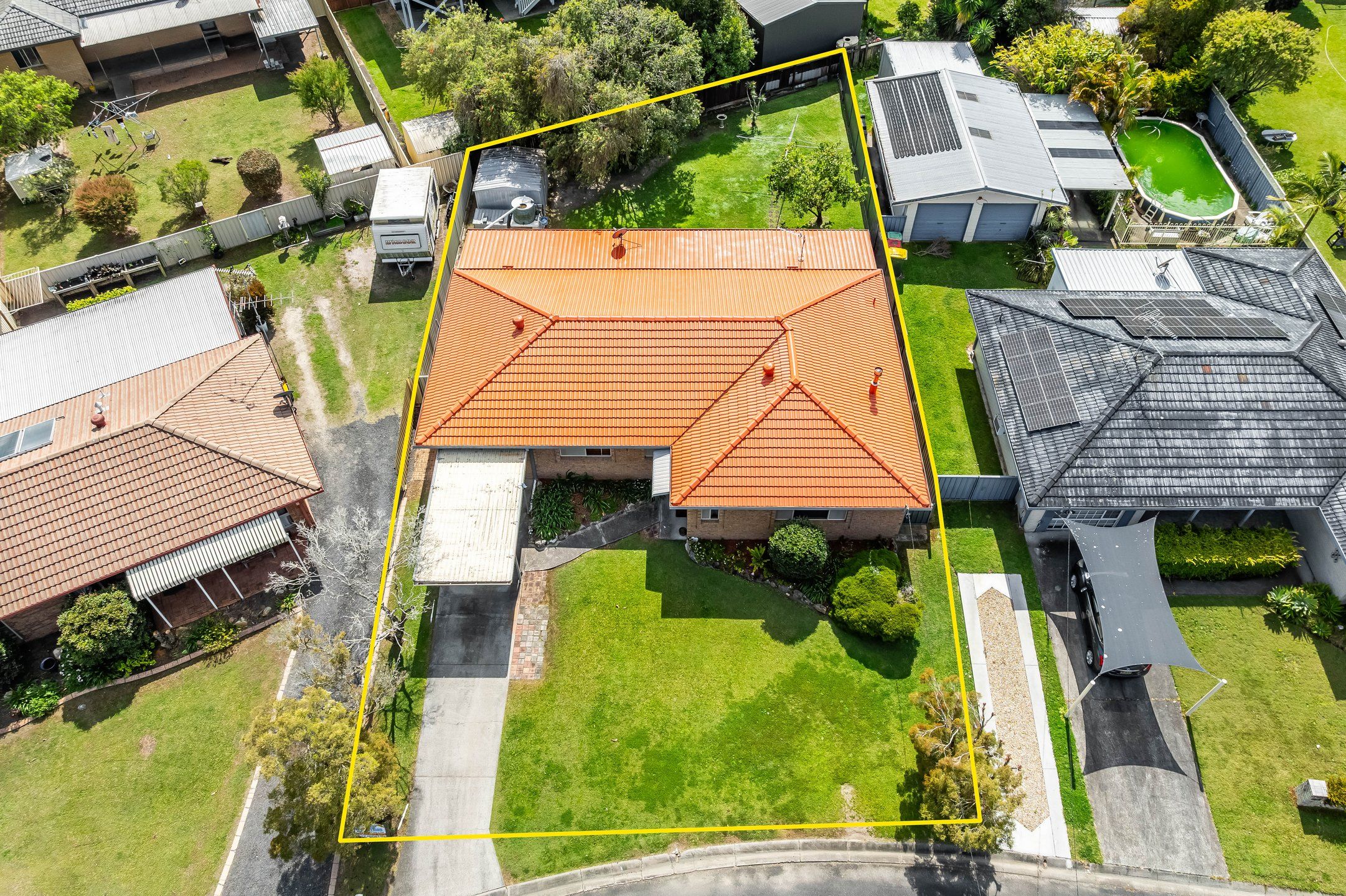 11 Sapphire Close — photo 3 of 16