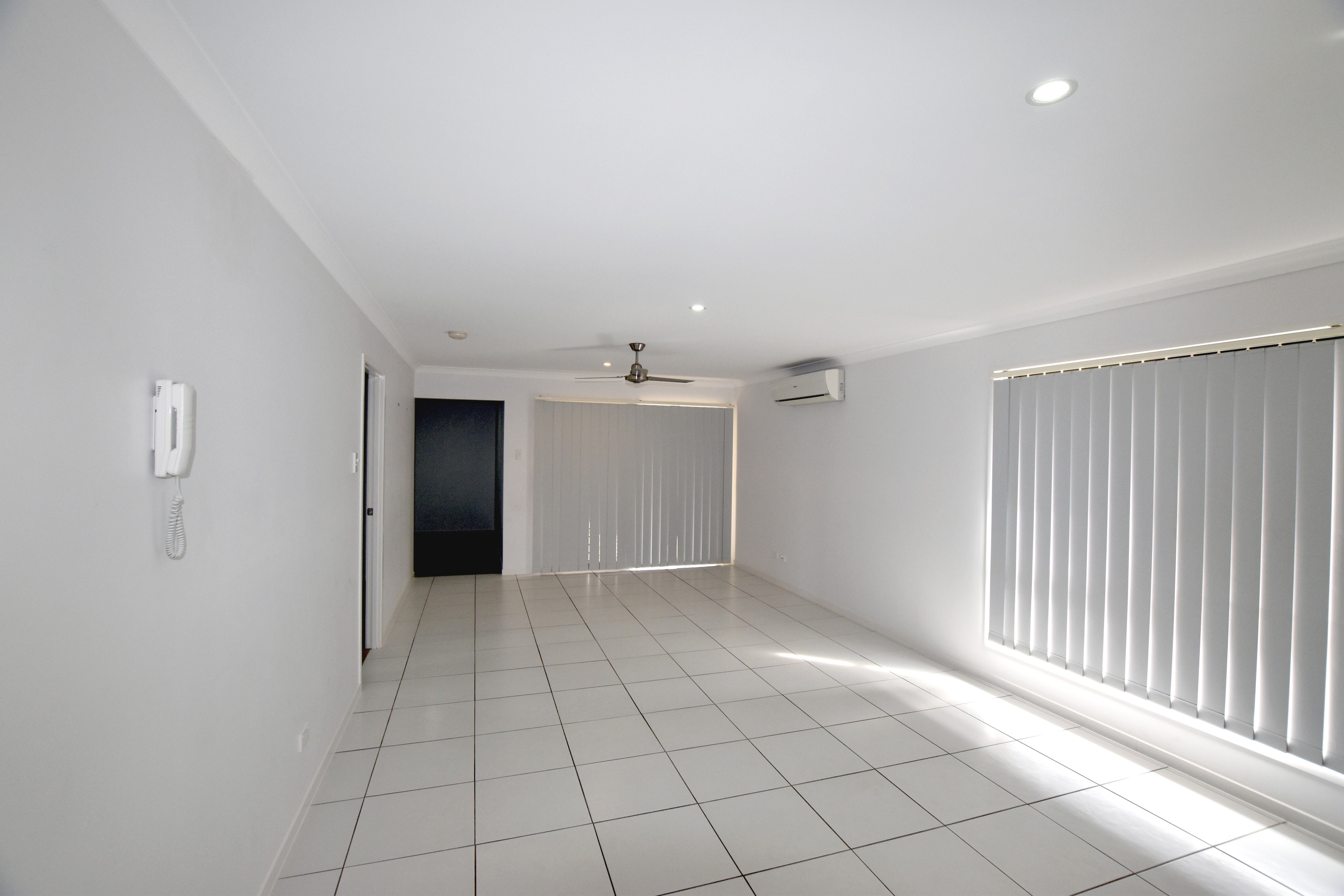 16 Pipit Place, Glen Eden, QLD 4680